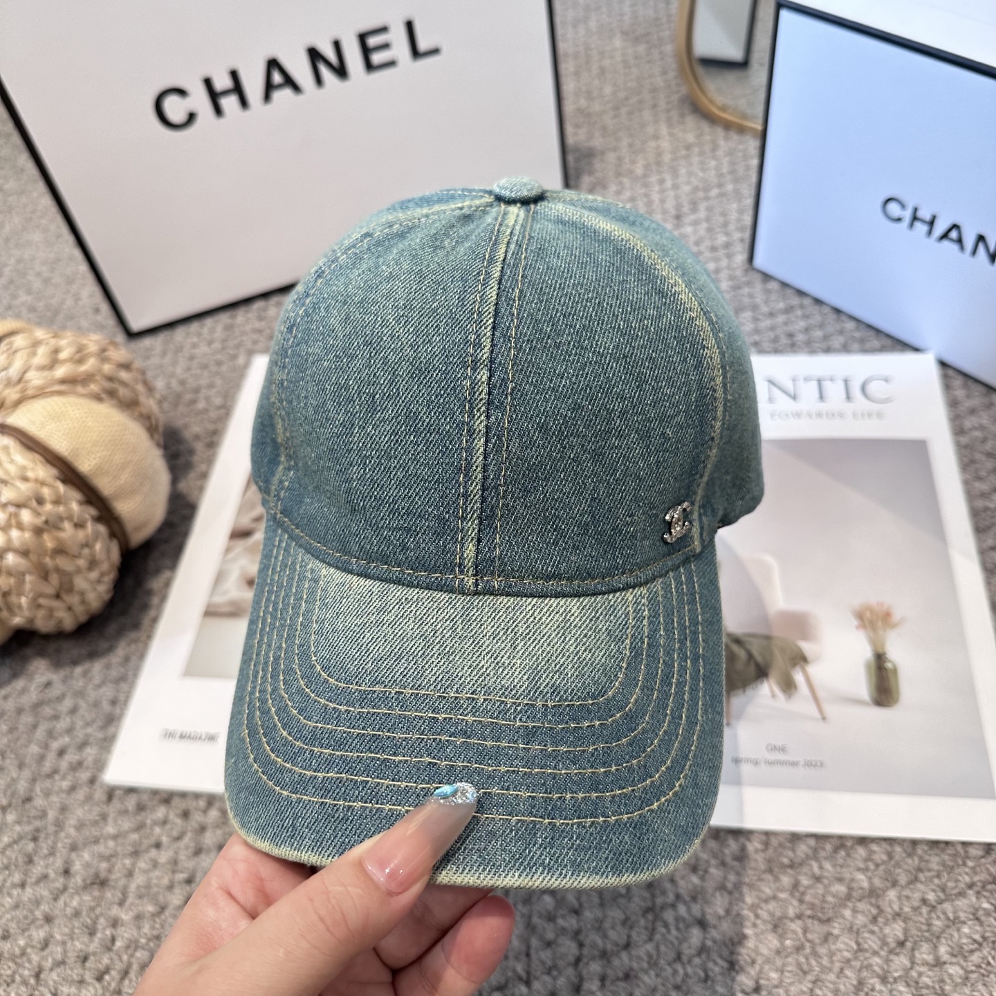 CHANEL香奈儿 新款简约logo棒球帽，新款出货，大牌款超好搭配，赶紧入手！