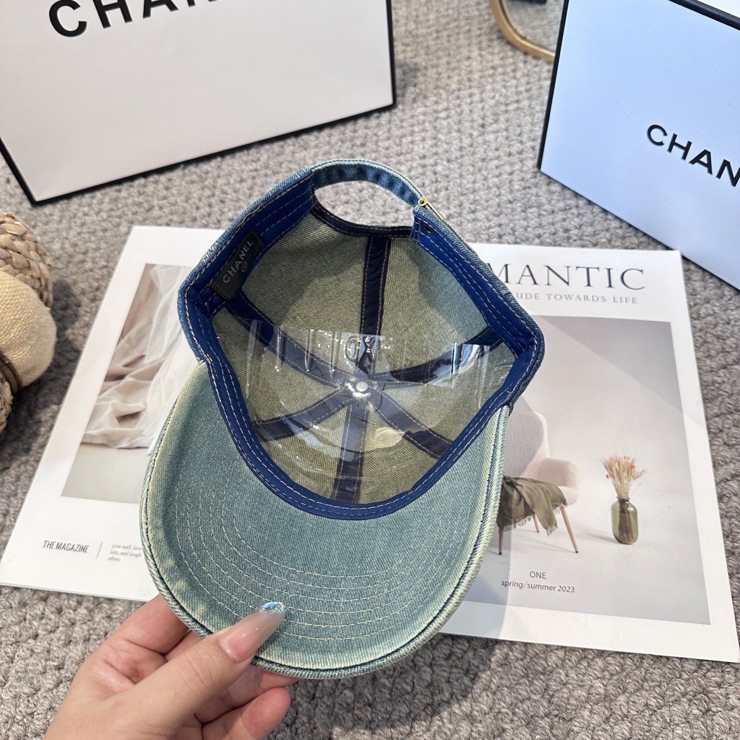CHANEL香奈儿 新款简约logo棒球帽，新款出货，大牌款超好搭配，赶紧入手！