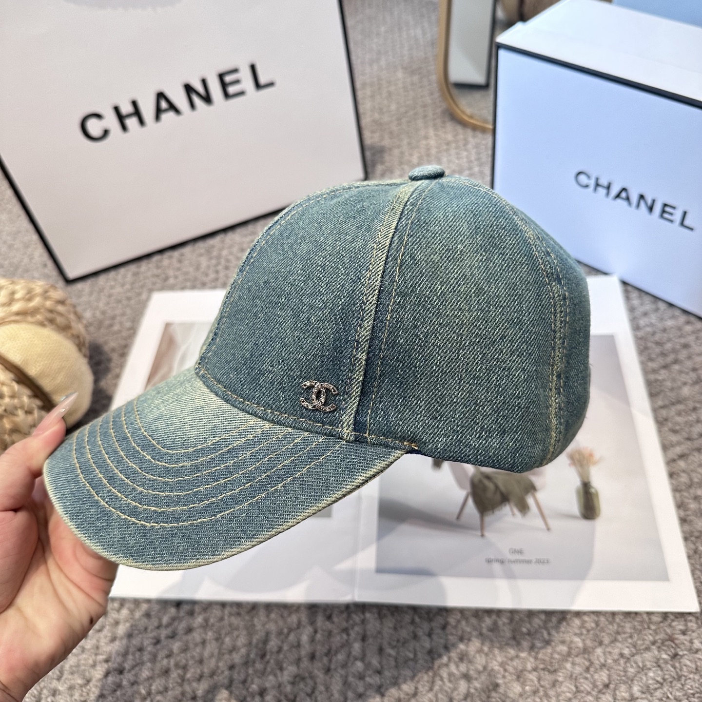 CHANEL香奈儿 新款简约logo棒球帽，新款出货，大牌款超好搭配，赶紧入手！