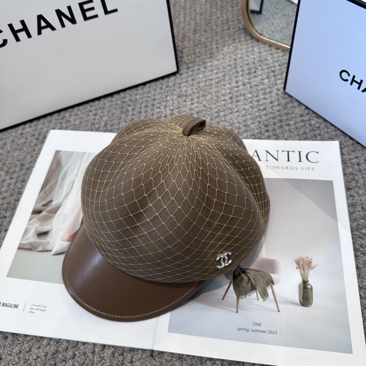  CHANEL 香奈儿 高定新款秋冬款八角帽出货，大牌款超好搭配，赶紧入手！