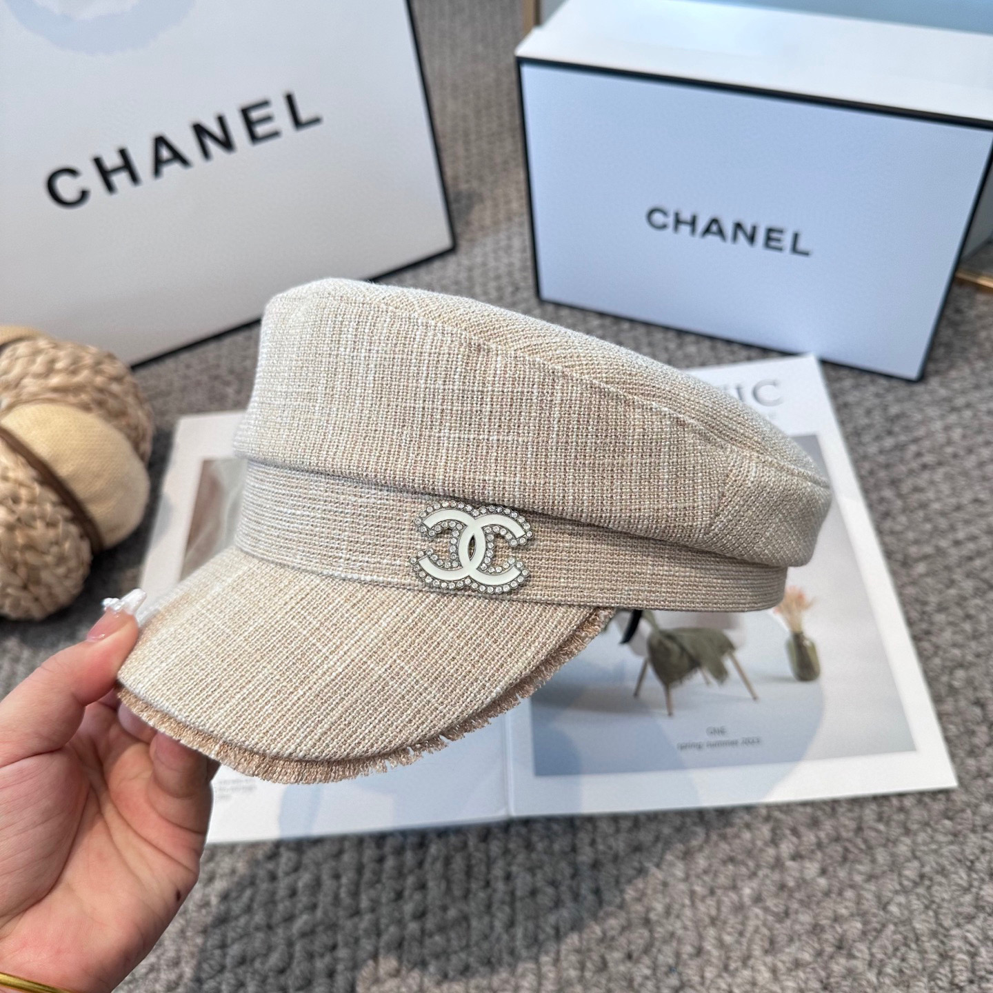 CHANEL高版本 香奈儿 新款军帽 ，简约经典logo，质感超级赞👍，精致大牌范，女神必备神器 