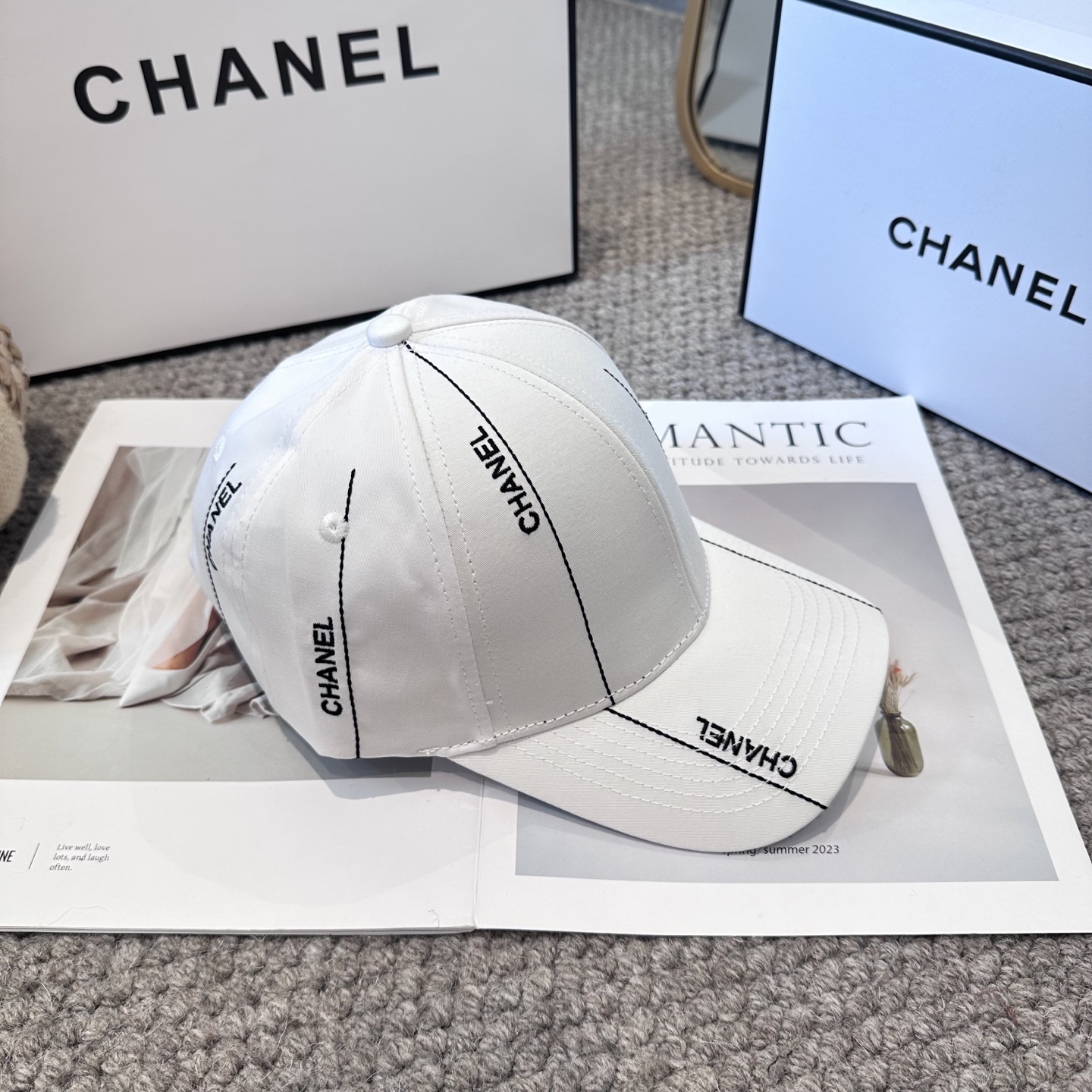 CHANEL香奈儿 新款简约logo棒球帽，新款出货，大牌款超好搭配，赶紧入手！
