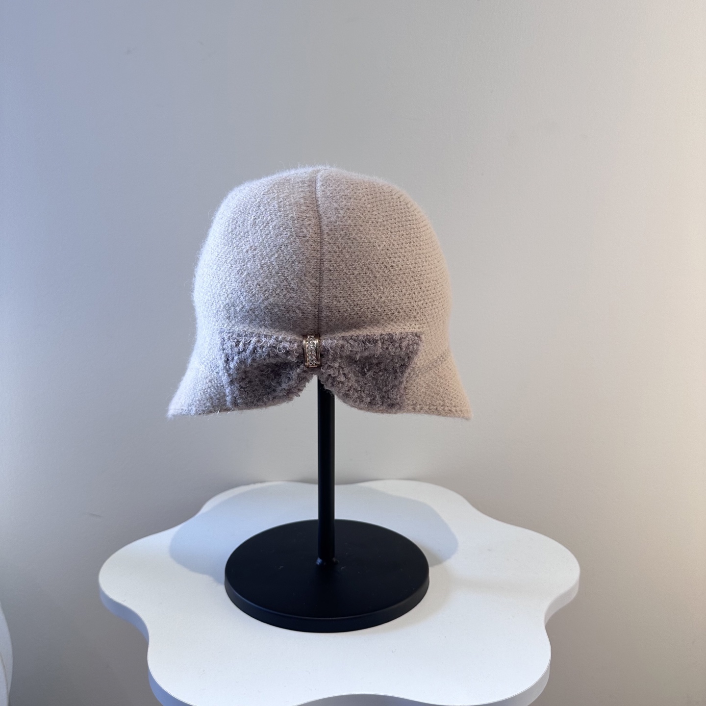 CHANEL 香奈儿 新款秋冬款盆帽渔夫帽 出货，大牌款超好搭配，赶紧入手！