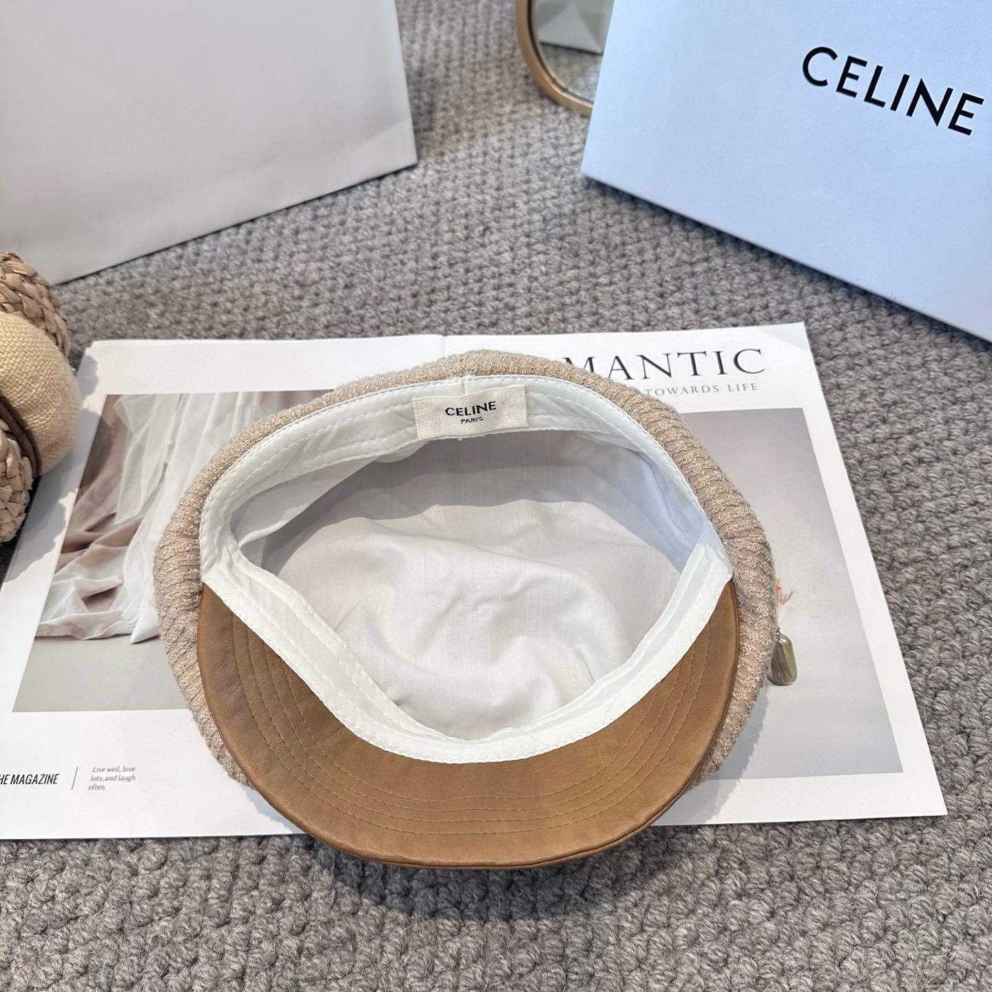  【CELINE赛琳】新款秋冬款八角帽出货，大牌款超好搭配，赶紧入手！