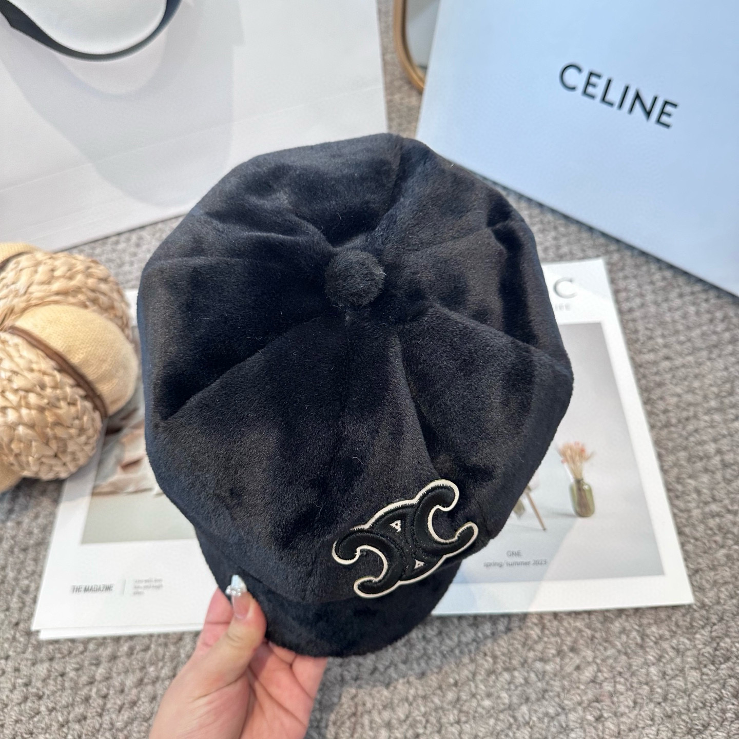 CELINE赛琳韩版八角帽女秋冬加厚保暖毛绒帽子时尚休闲仿兔毛绒潮流时尚