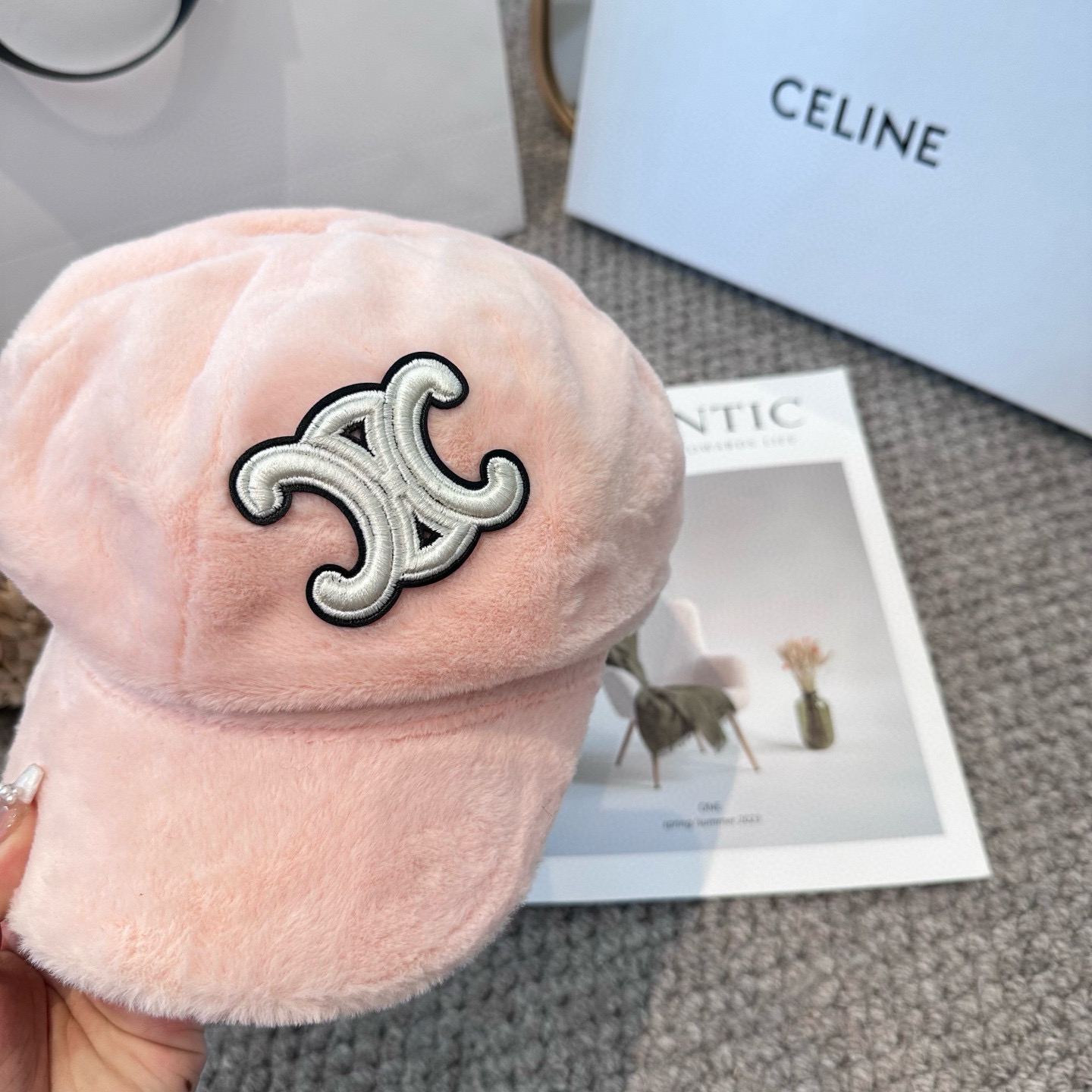 CELINE赛琳韩版八角帽女秋冬加厚保暖毛绒帽子时尚休闲仿兔毛绒潮流时尚