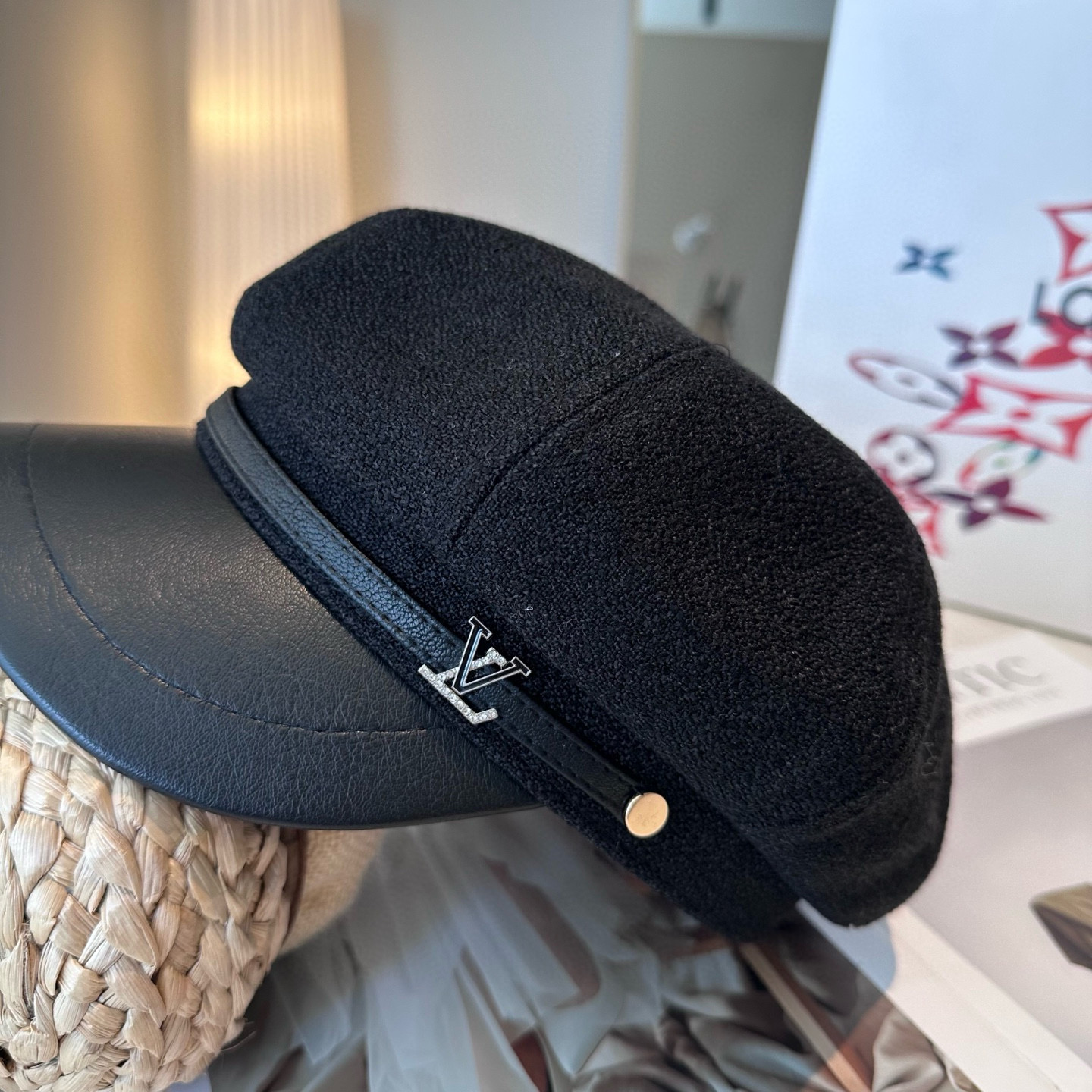 路易威登 LV新款八角帽  高版本原单品质 简约经典logo，质感超级赞👍，精致大牌范，女神必备神器