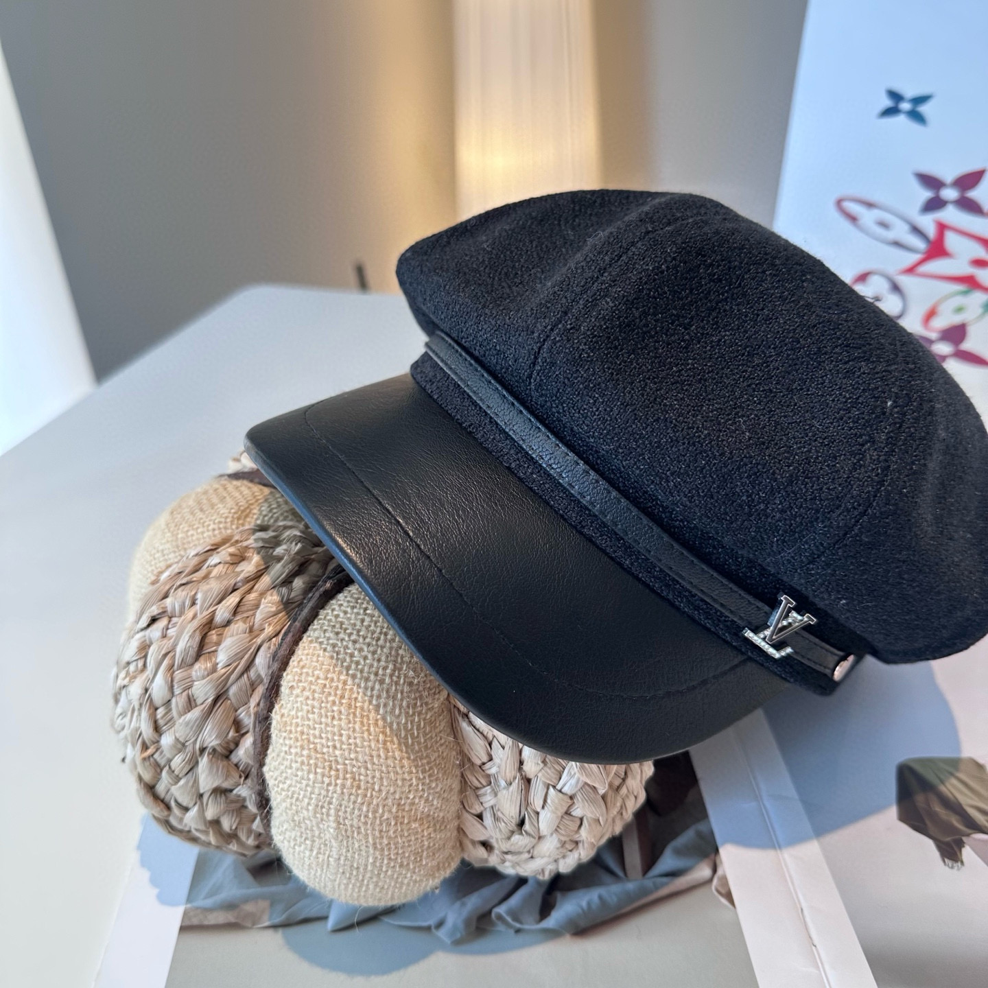 路易威登 LV新款八角帽  高版本原单品质 简约经典logo，质感超级赞👍，精致大牌范，女神必备神器