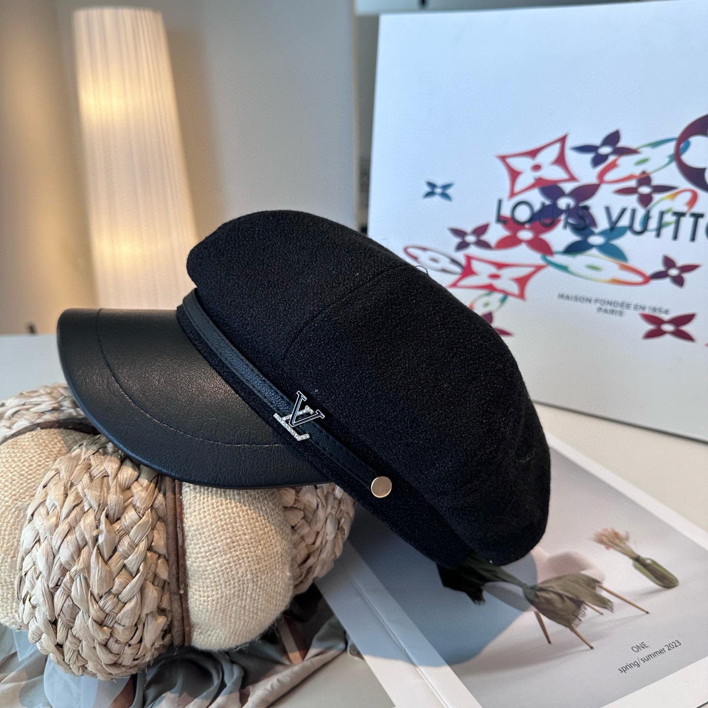 路易威登 LV新款八角帽  高版本原单品质 简约经典logo，质感超级赞👍，精致大牌范，女神必备神器