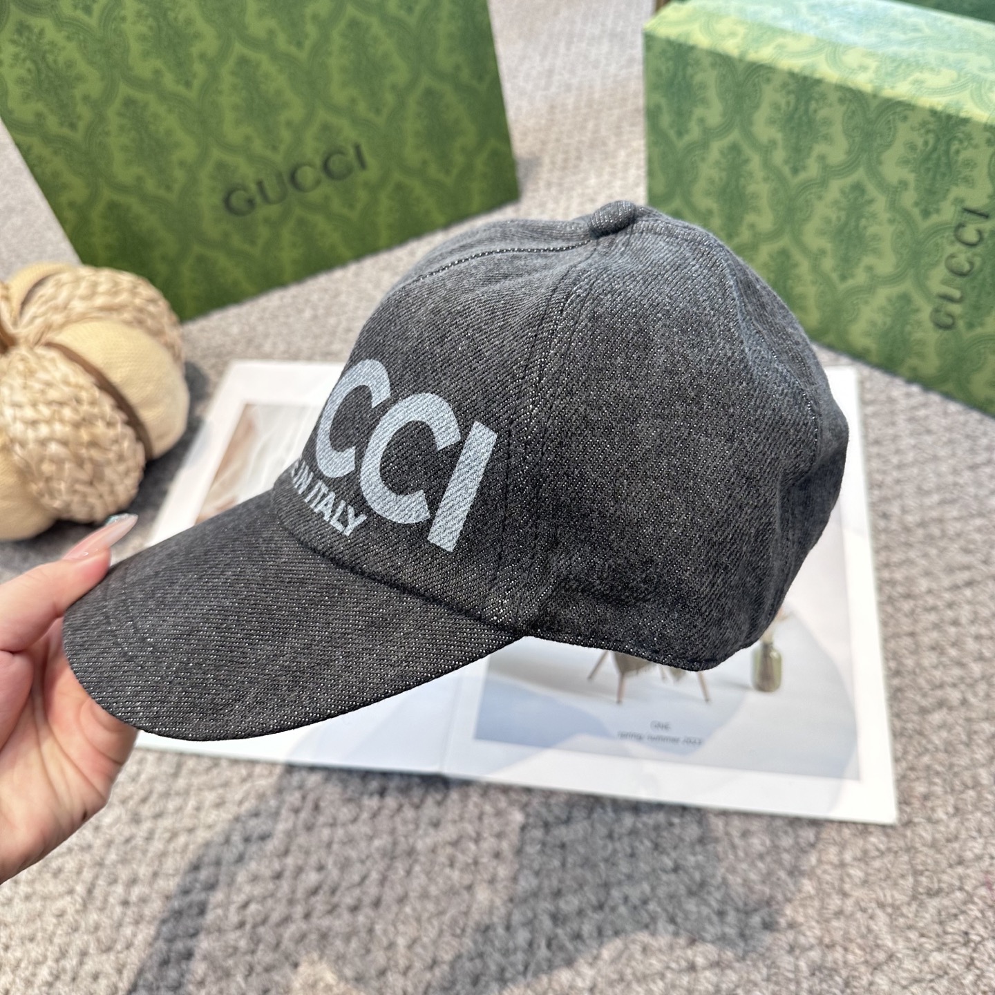 GUCCI古奇棒球帽 2025新款 工艺非常精美 高档大气上档次！低调奢华，方便携带！