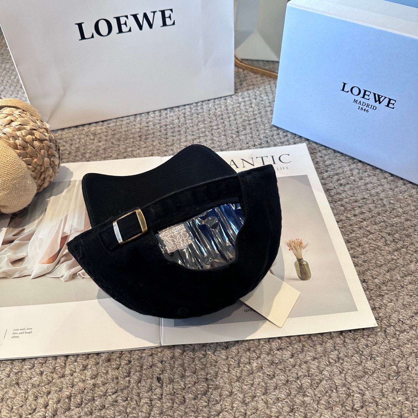  LOEWE【罗意威】新款刺绣棒球帽，专柜同步出货，大牌款超好搭配，赶紧入手