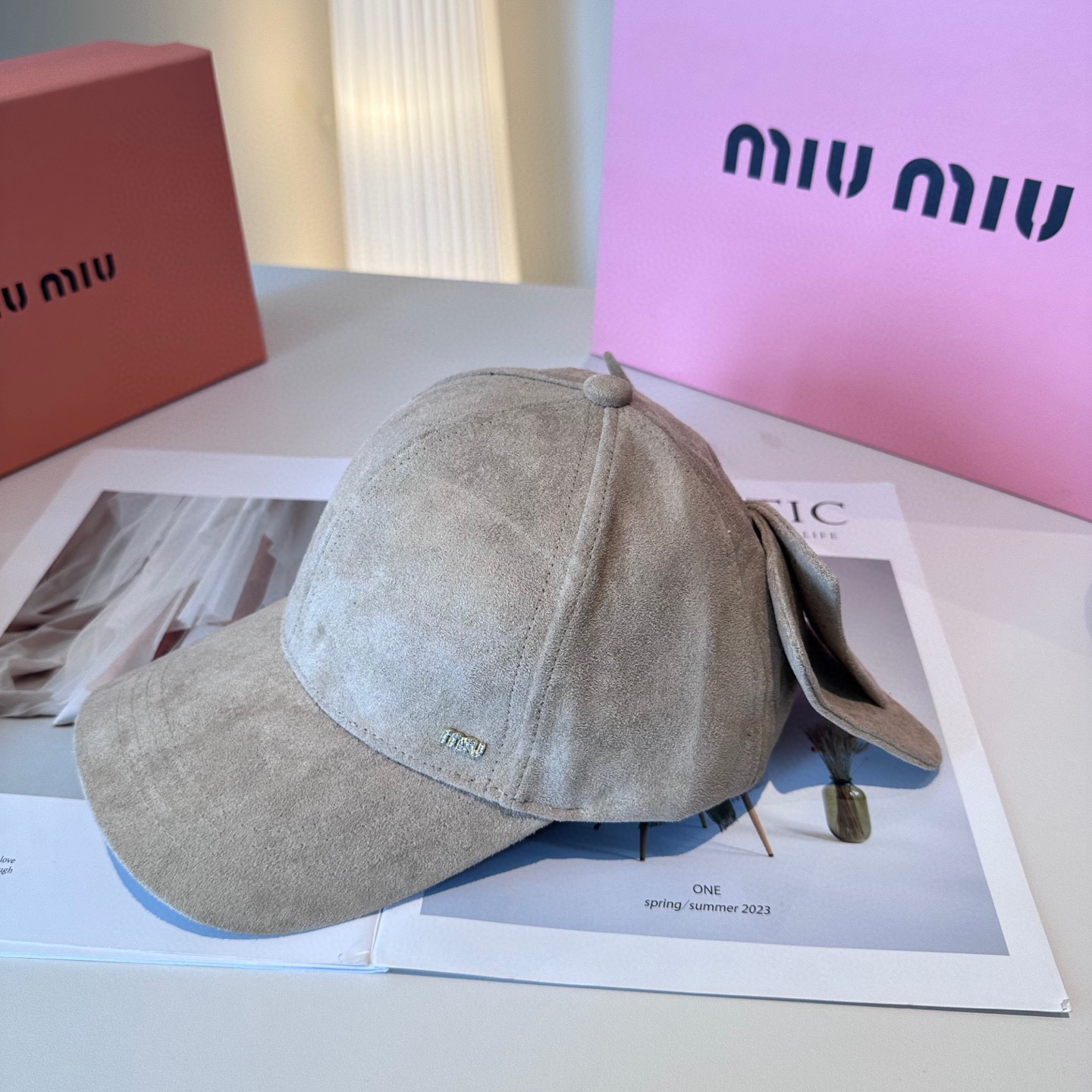  miumiu缪缪 新款绒面 蝴蝶结鸭舌帽，高端定制，百搭时尚精致💍3色