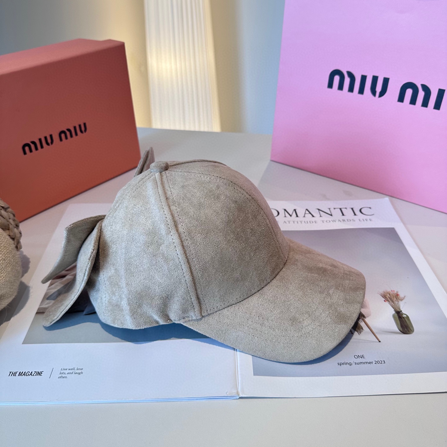  miumiu缪缪 新款绒面 蝴蝶结鸭舌帽，高端定制，百搭时尚精致💍3色