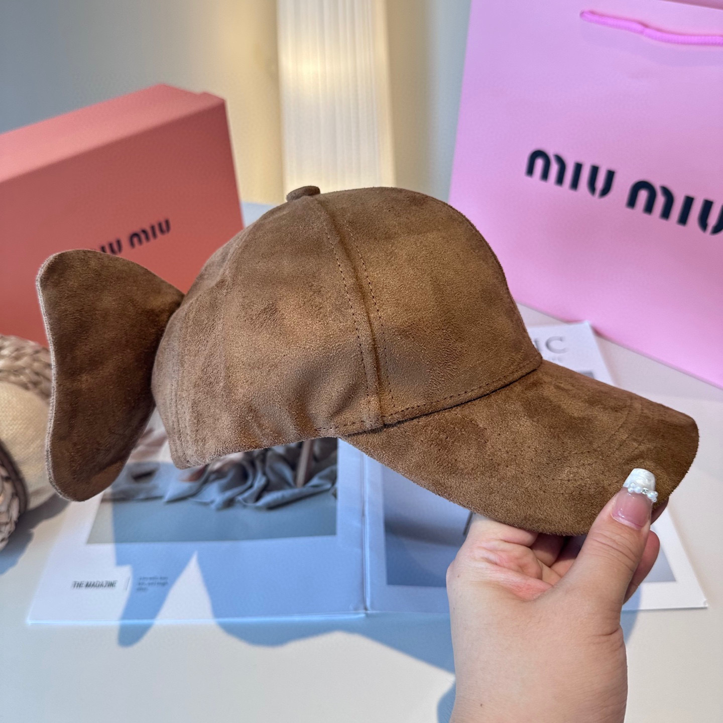  miumiu缪缪 新款绒面 蝴蝶结鸭舌帽，高端定制，百搭时尚精致💍3色