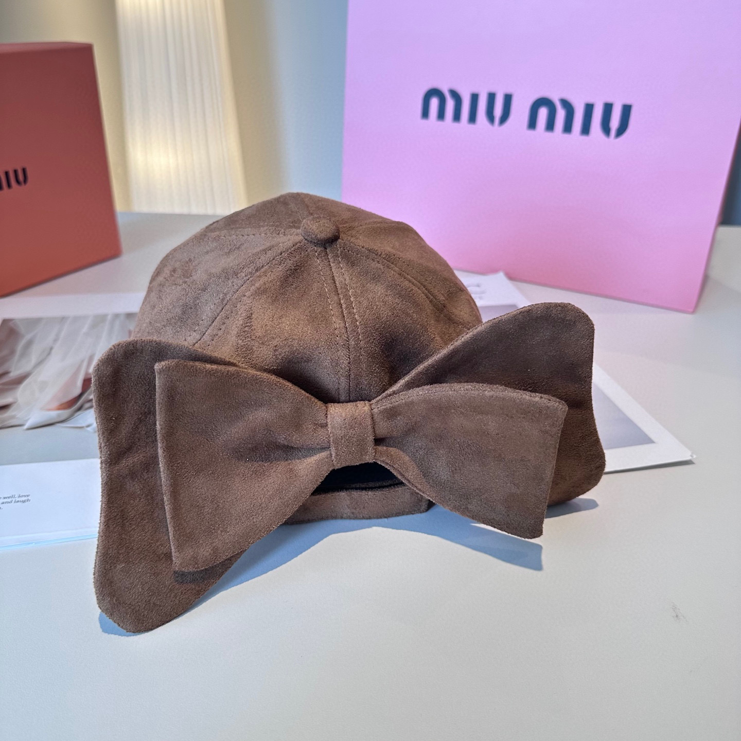  miumiu缪缪 新款绒面 蝴蝶结鸭舌帽，高端定制，百搭时尚精致💍3色