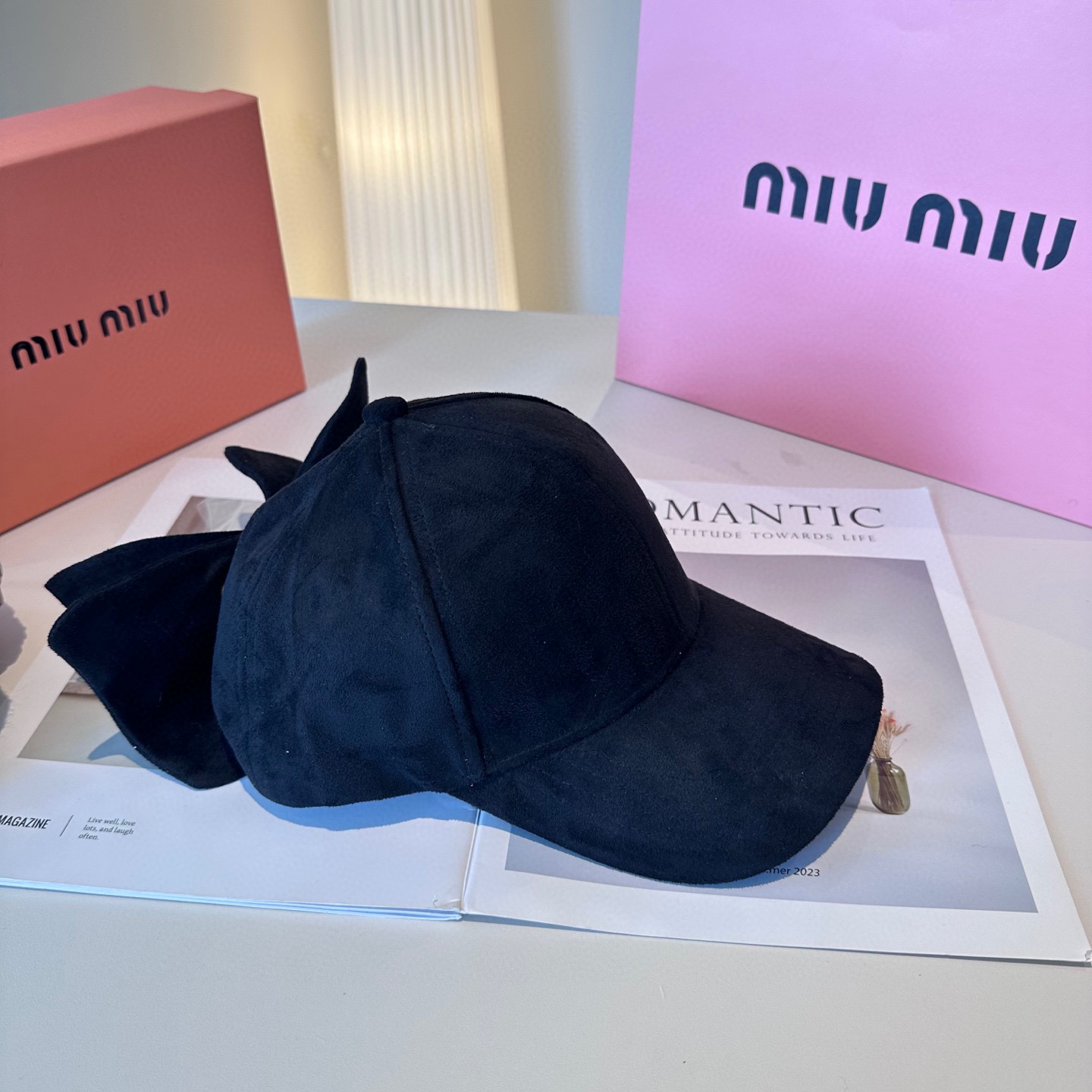  miumiu缪缪 新款绒面 蝴蝶结鸭舌帽，高端定制，百搭时尚精致💍3色