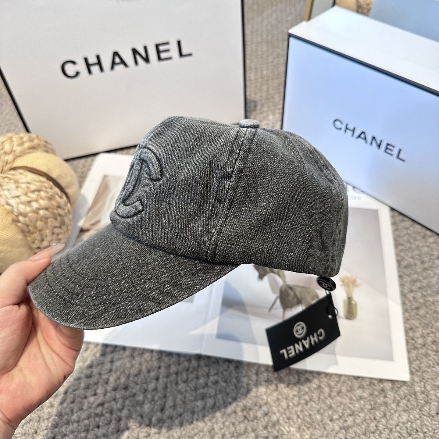  CHANEL香奈儿 新款双Clogo棒球帽，新款出货，大牌款超好搭配，赶紧入手！