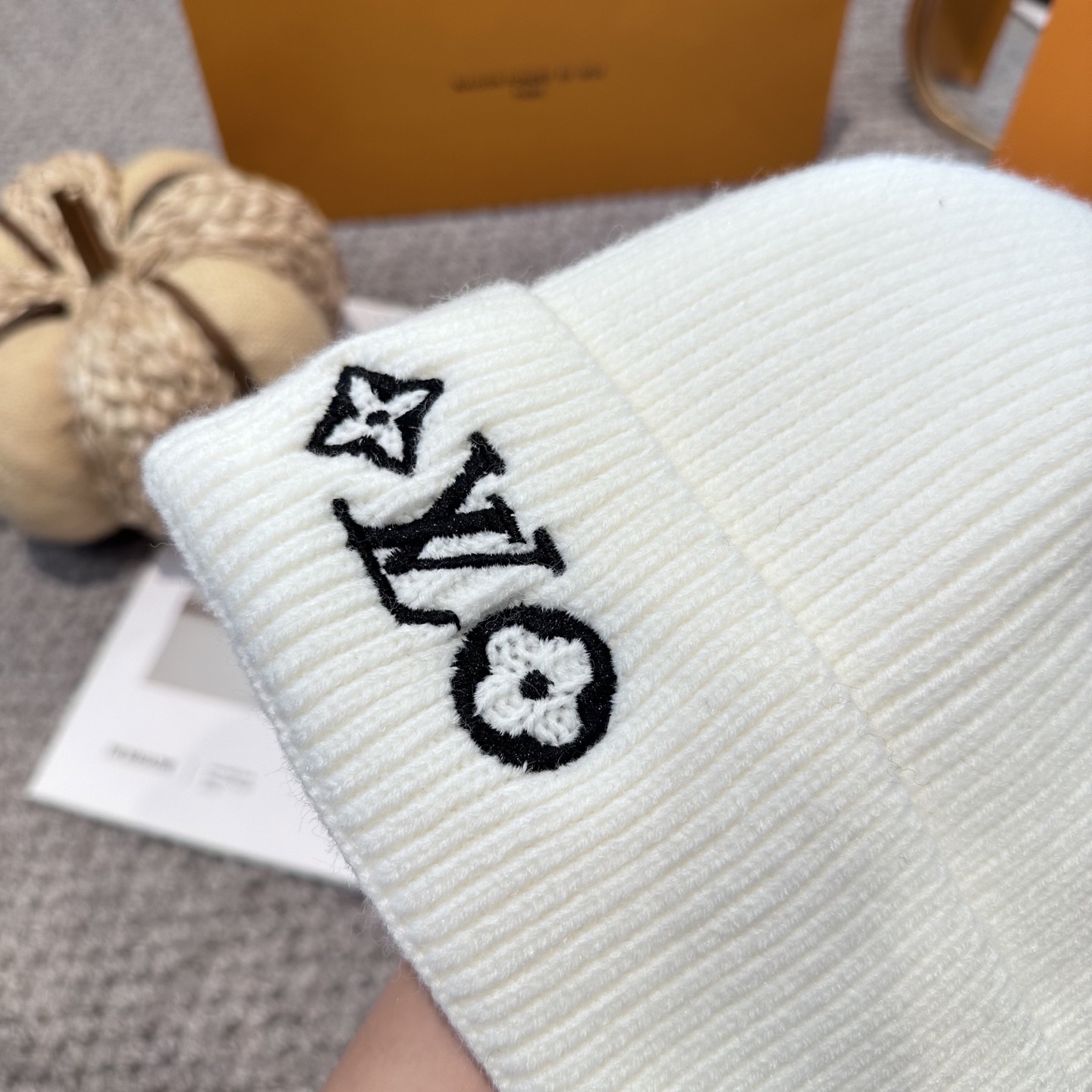 Lv路易威登专柜货，针织毛线帽，男女同款 正品开模