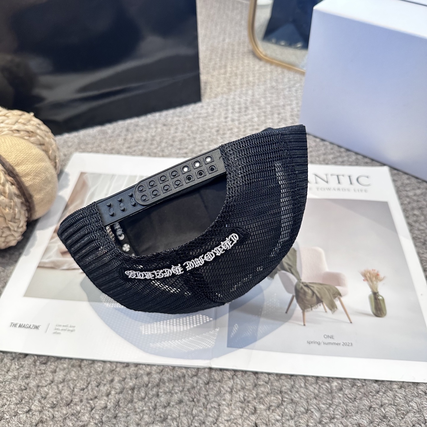 克罗心 经典网帽！专柜同售！真的超级多人在找这个系列的款式～～都是专柜颜色～～超级好看，有型又透气！设计