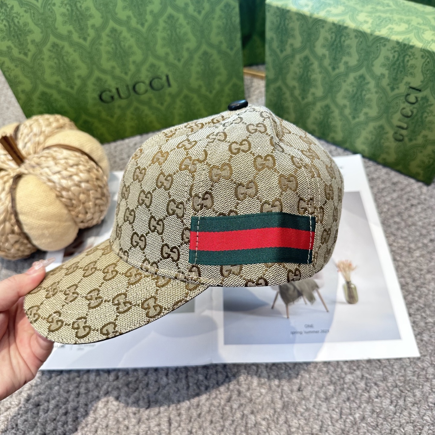 GUCCI古奇棒球帽 2025新款 工艺非常精美 高档大气上档次！低调奢华，方便携带！