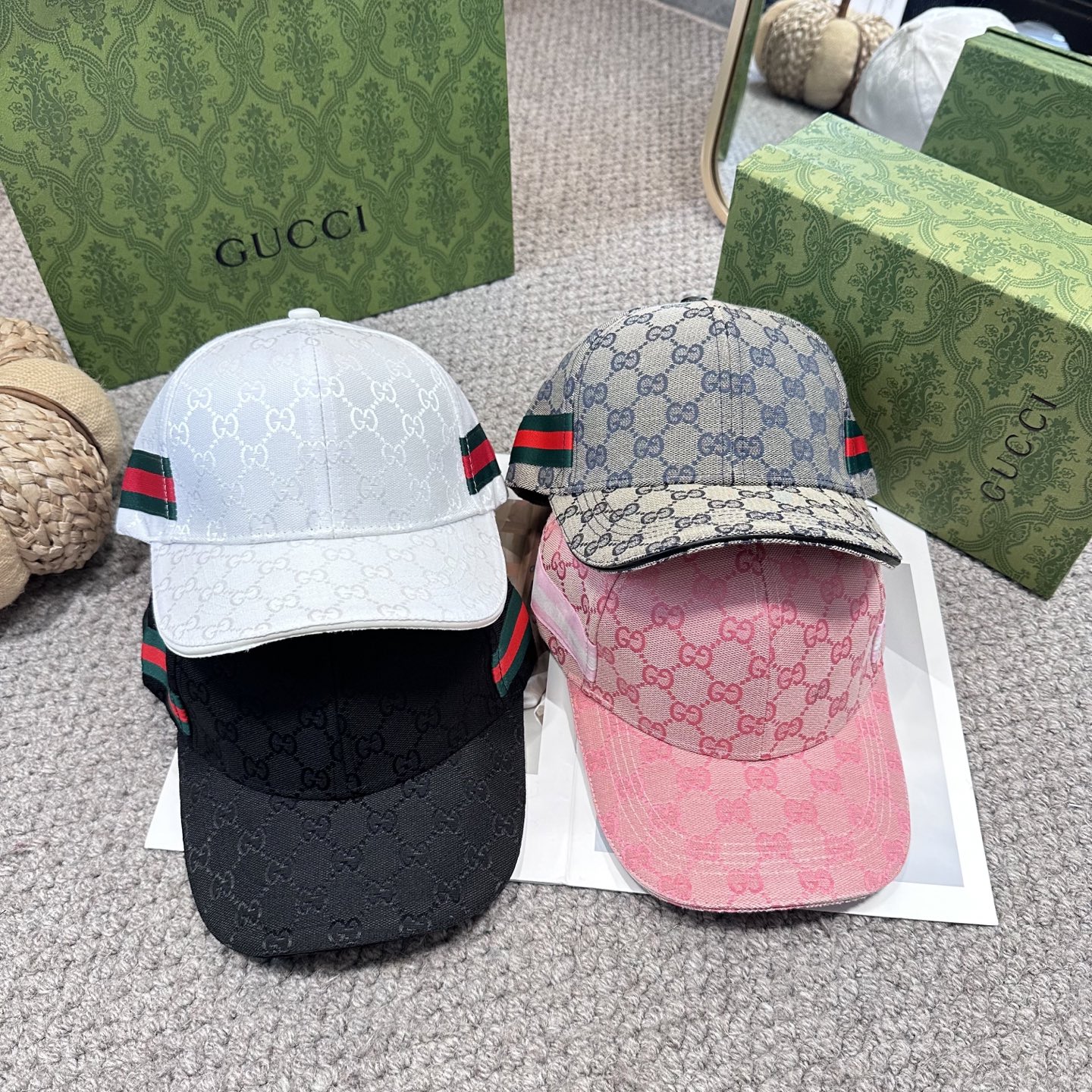 GUCCI古奇棒球帽 2025新款 工艺非常精美 高档大气上档次！低调奢华，方便携带！