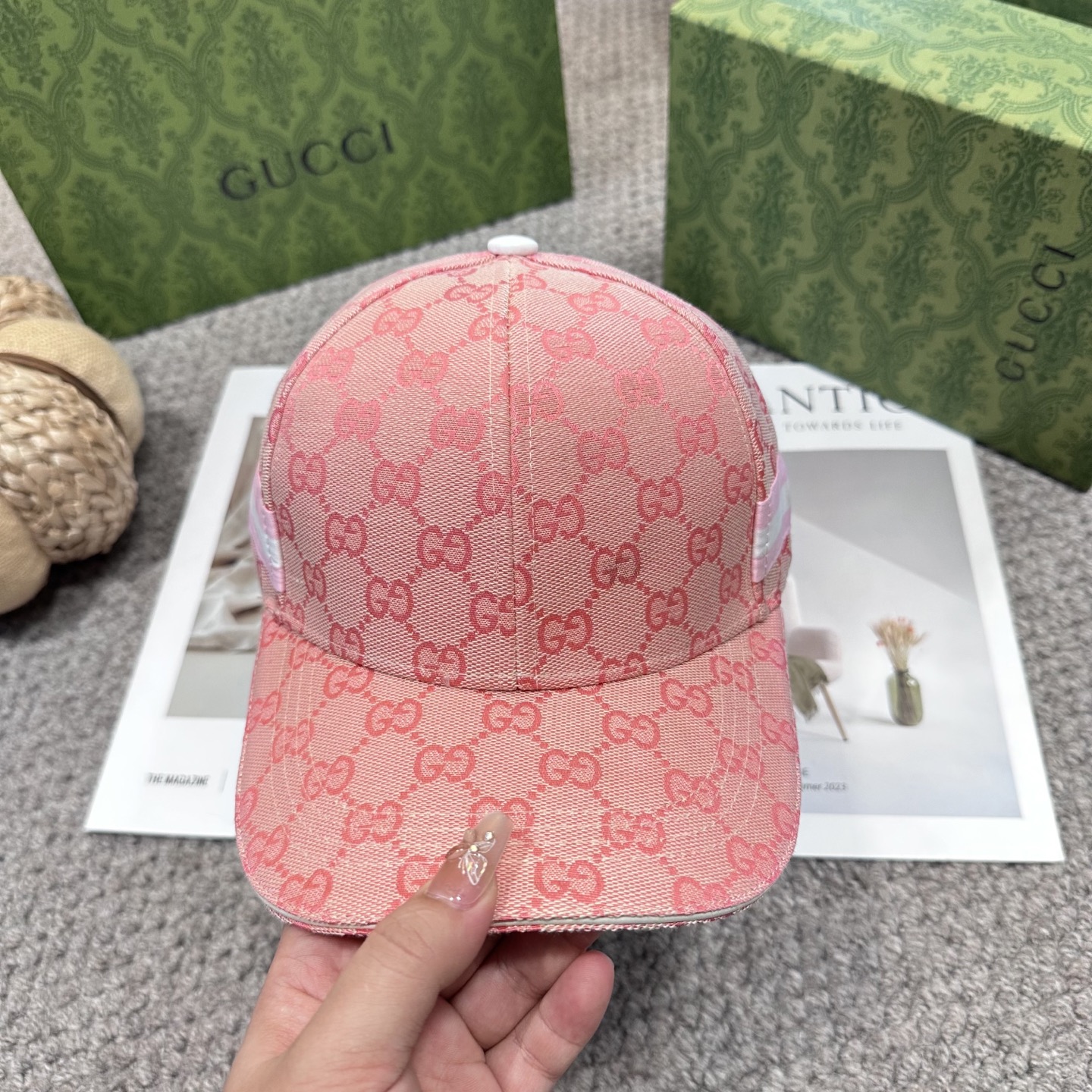 GUCCI古奇棒球帽 2025新款 工艺非常精美 高档大气上档次！低调奢华，方便携带！