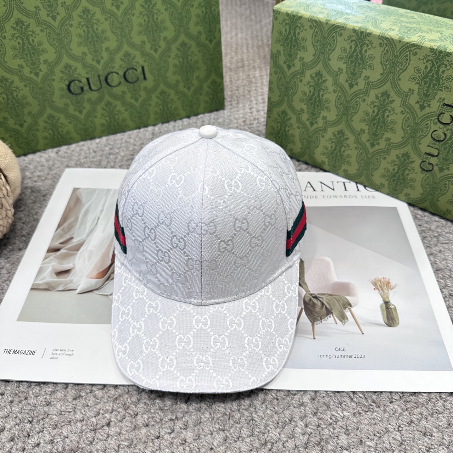 GUCCI古奇棒球帽 2025新款 工艺非常精美 高档大气上档次！低调奢华，方便携带！