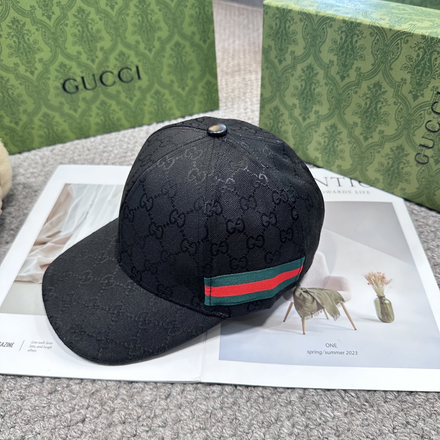 GUCCI古奇棒球帽 2025新款 工艺非常精美 高档大气上档次！低调奢华，方便携带！