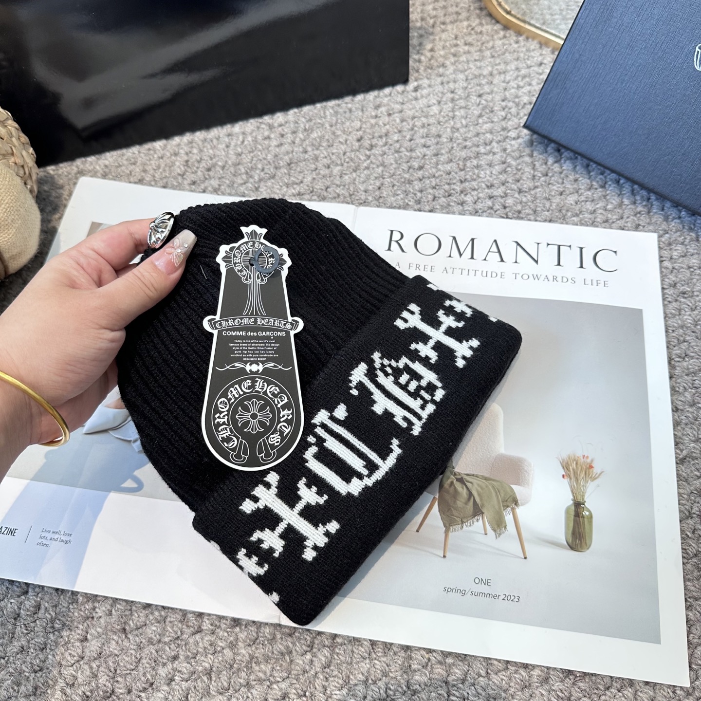 克罗心 秋冬款羊毛针织毛线帽这款必定是极简主义的最爱干净，利索，时尚百搭，绝对不挑脸型！属于时尚经典的万