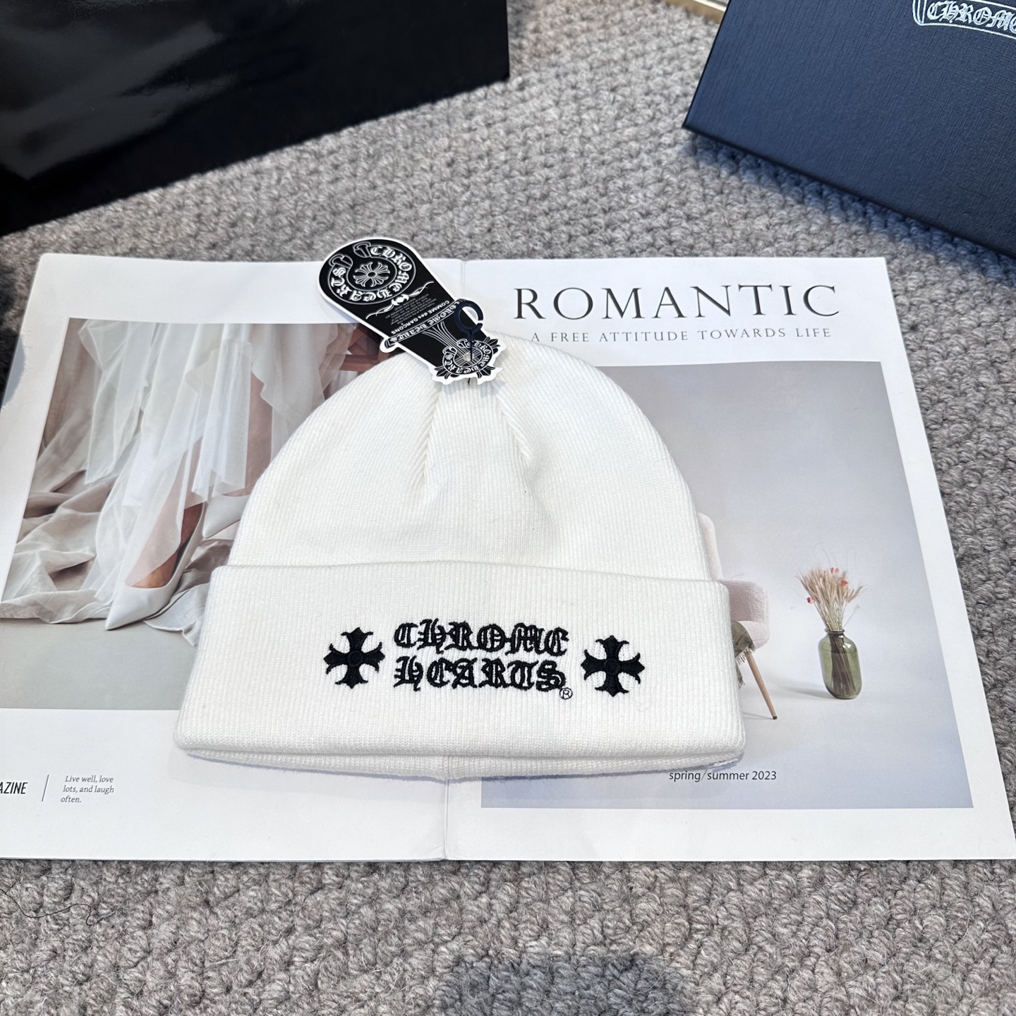 克罗心 秋冬款羊毛针织毛线帽这款必定是极简主义的最爱干净，利索，时尚百搭，绝对不挑脸型！属于时尚经典的万