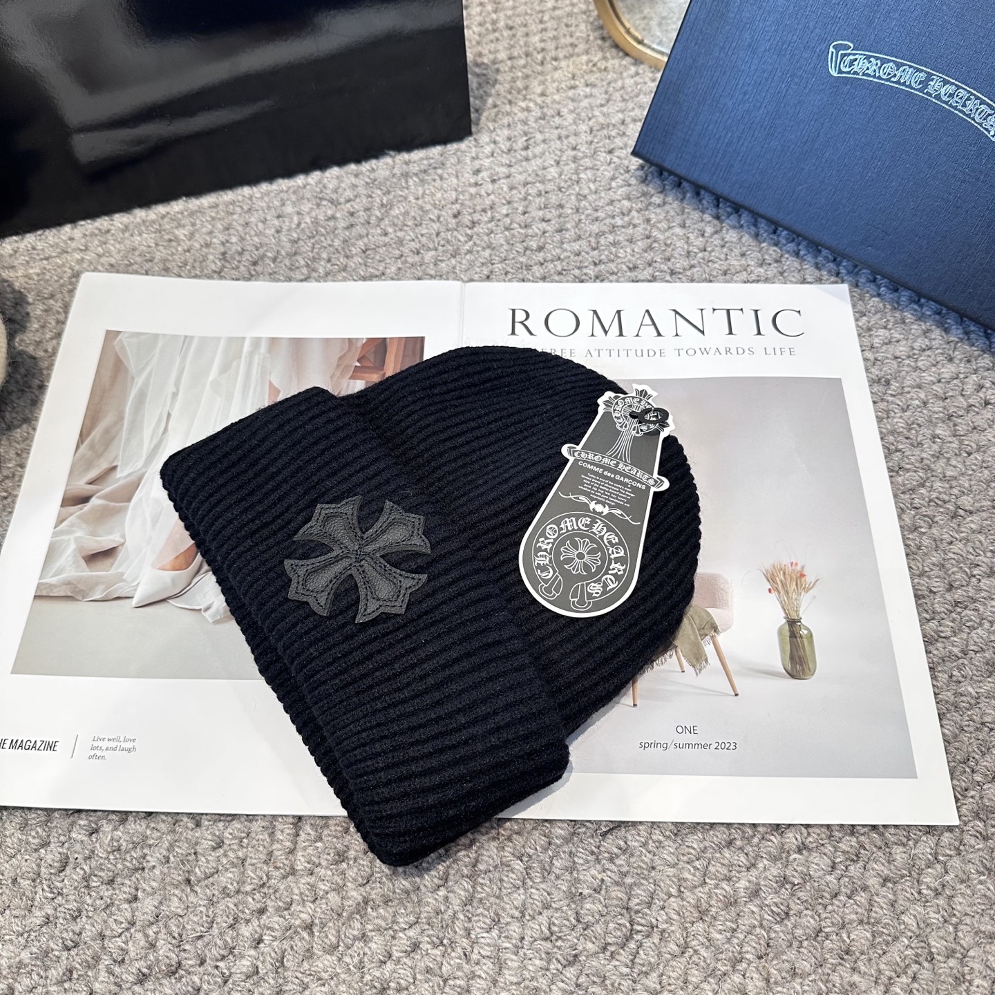 克罗心 秋冬款羊毛针织毛线帽这款必定是极简主义的最爱干净，利索，时尚百搭，绝对不挑脸型！属于时尚经典的万