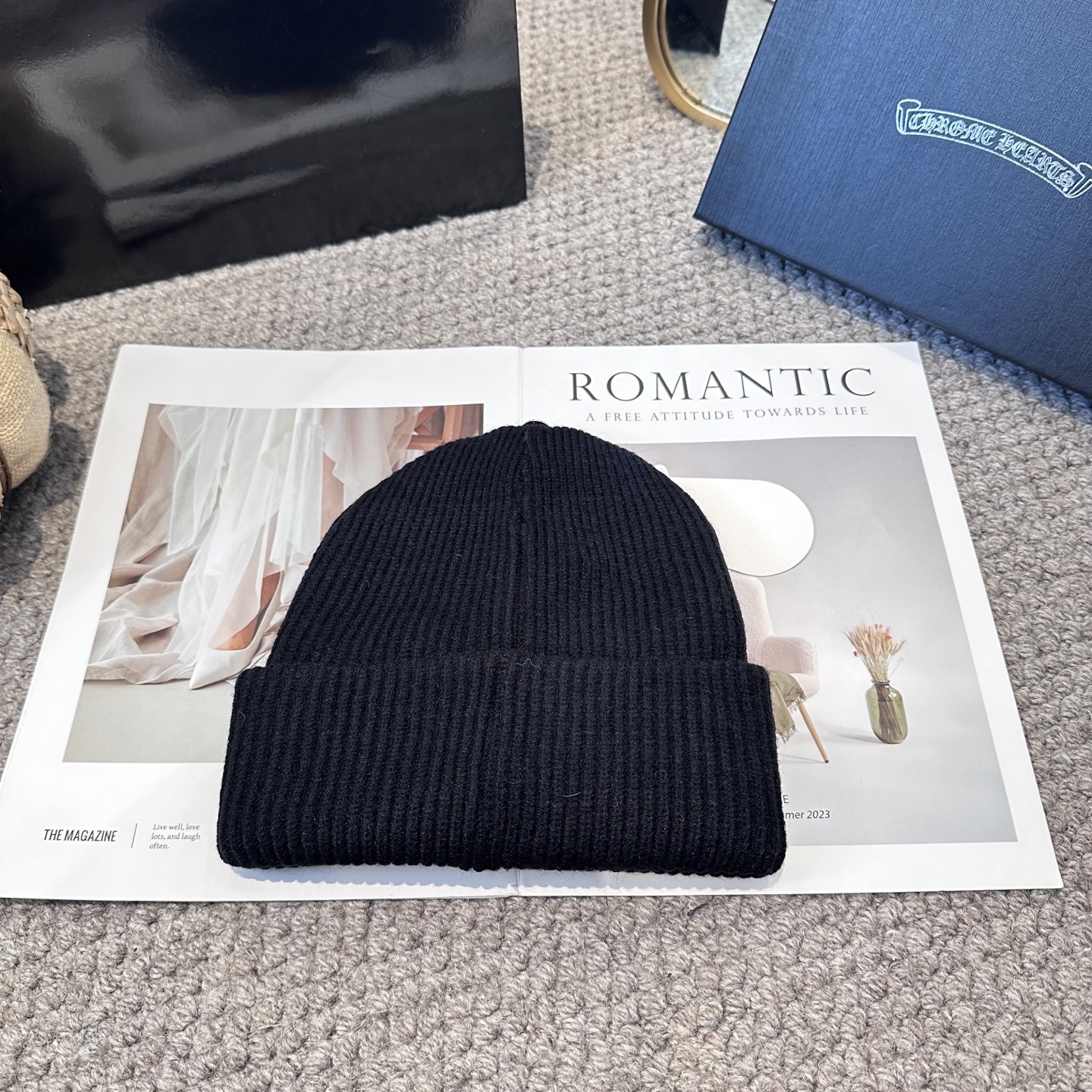 克罗心 秋冬款羊毛针织毛线帽这款必定是极简主义的最爱干净，利索，时尚百搭，绝对不挑脸型！属于时尚经典的万