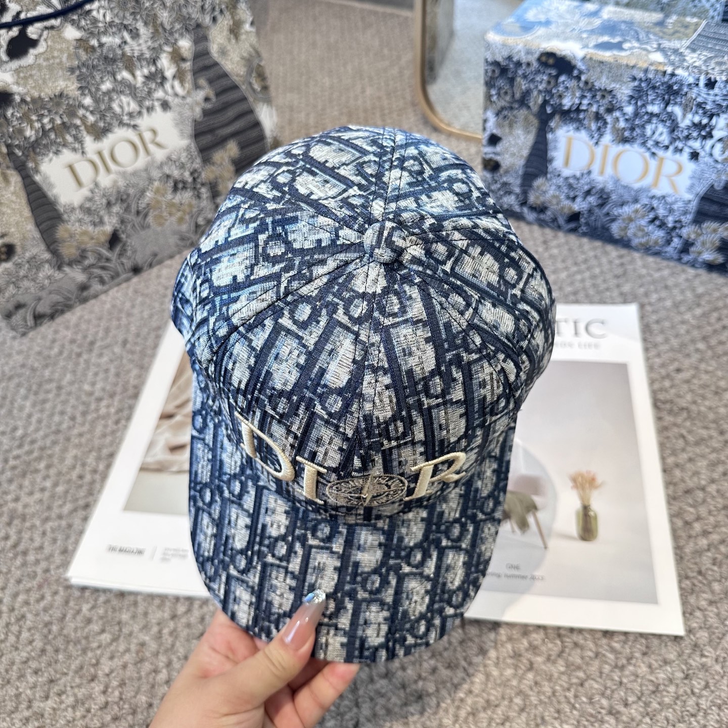 P68 DIOR迪奥 老花
官网同步新款发布 D家棒球帽🧢超级火爆