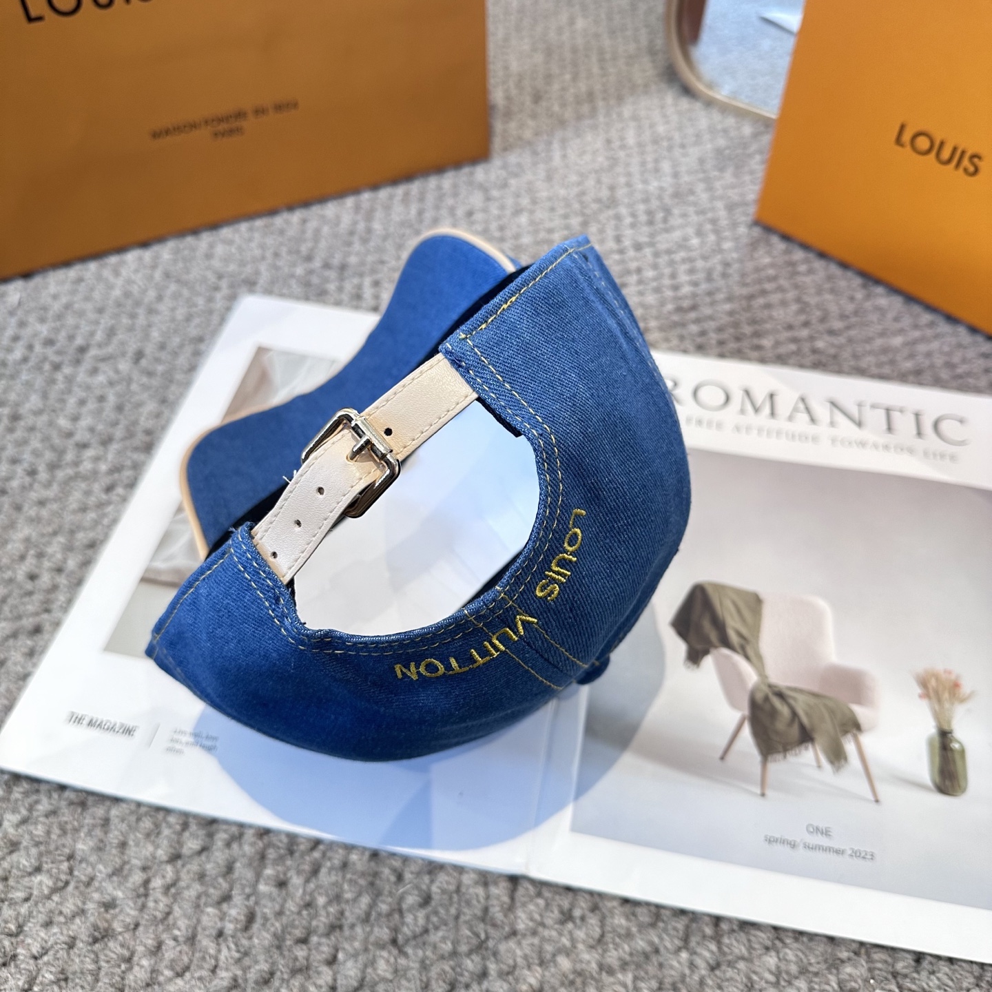 🧢路易威登棒球帽 LouisVuitton😍新款LV棒球帽，重工打造♥️高端大气，百搭款🤗男女通用！