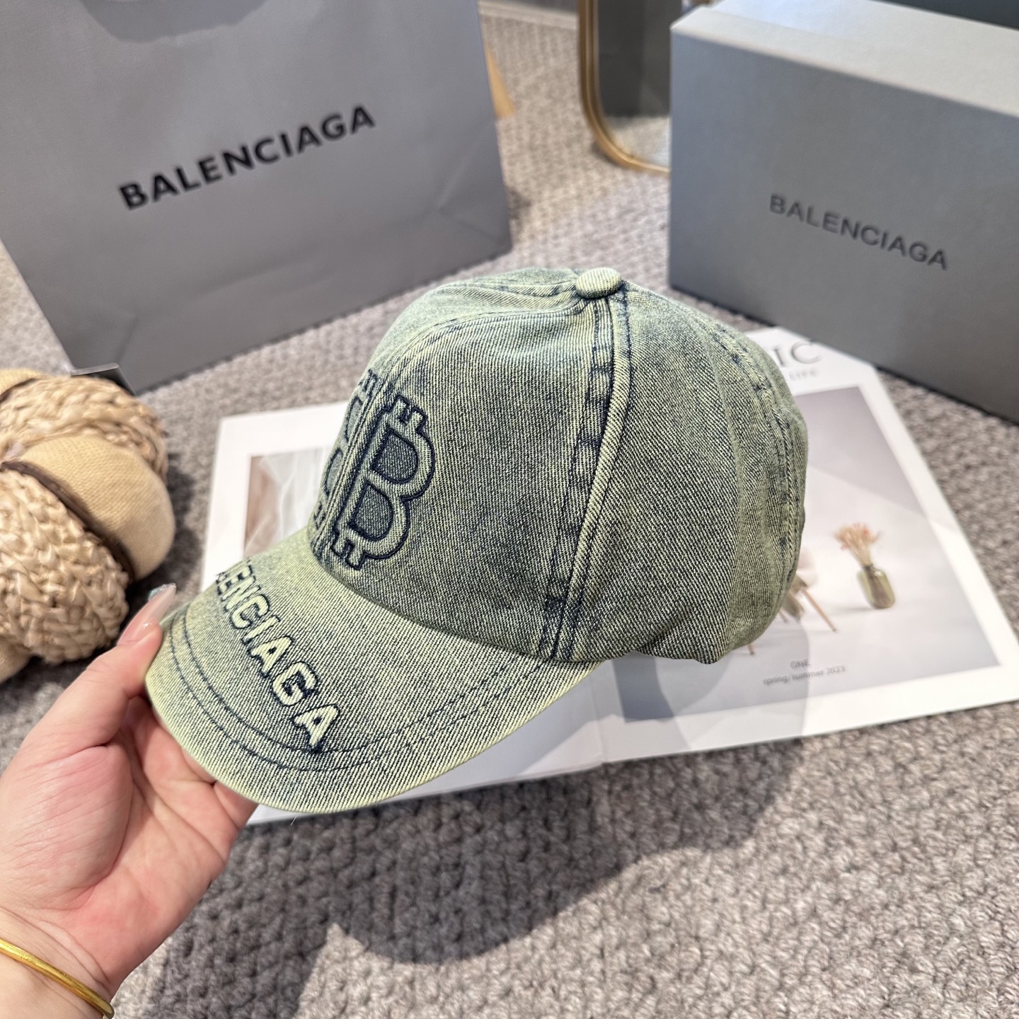 新品Balenciaga 巴黎世家新款棒球帽现货秒发🧢简约时尚超级无敌好看的帽子！情侣款！