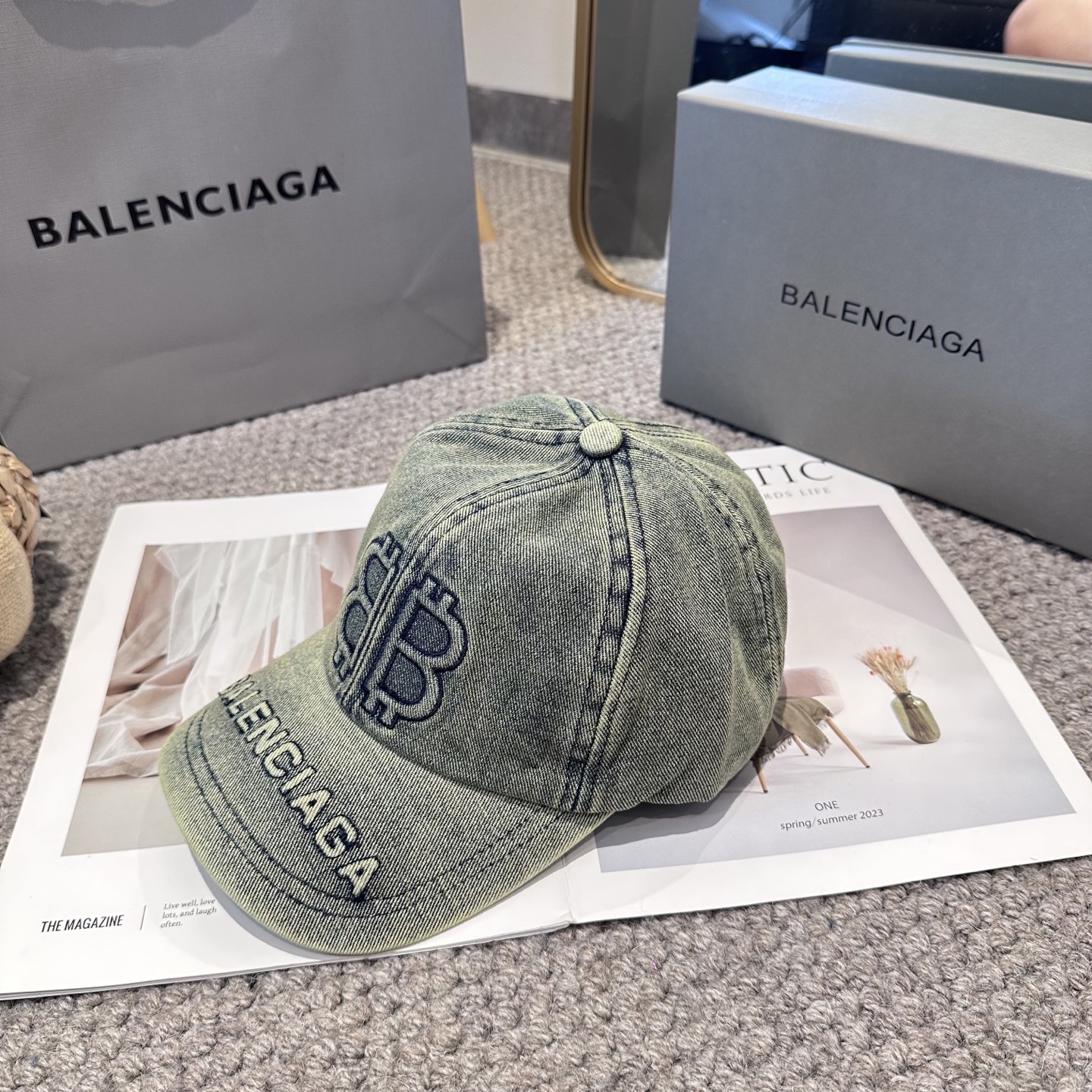 新品Balenciaga 巴黎世家新款棒球帽现货秒发🧢简约时尚超级无敌好看的帽子！情侣款！