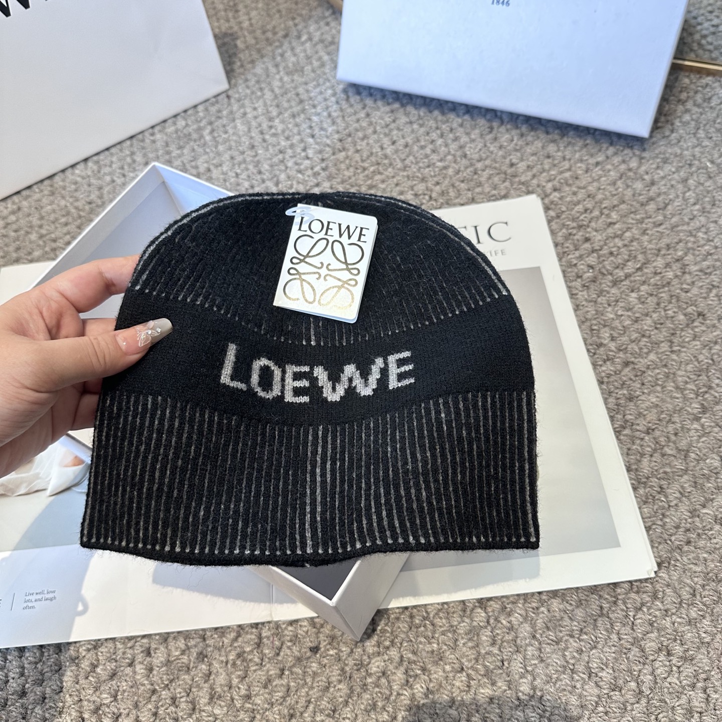 LOEWE罗意威秋冬新款毛线帽，时尚大牌 男女款通用款