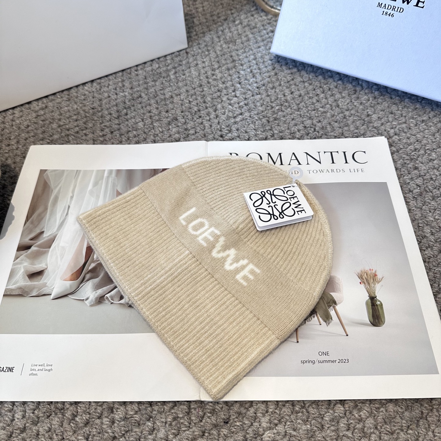 LOEWE罗意威秋冬新款毛线帽，时尚大牌 男女款通用款