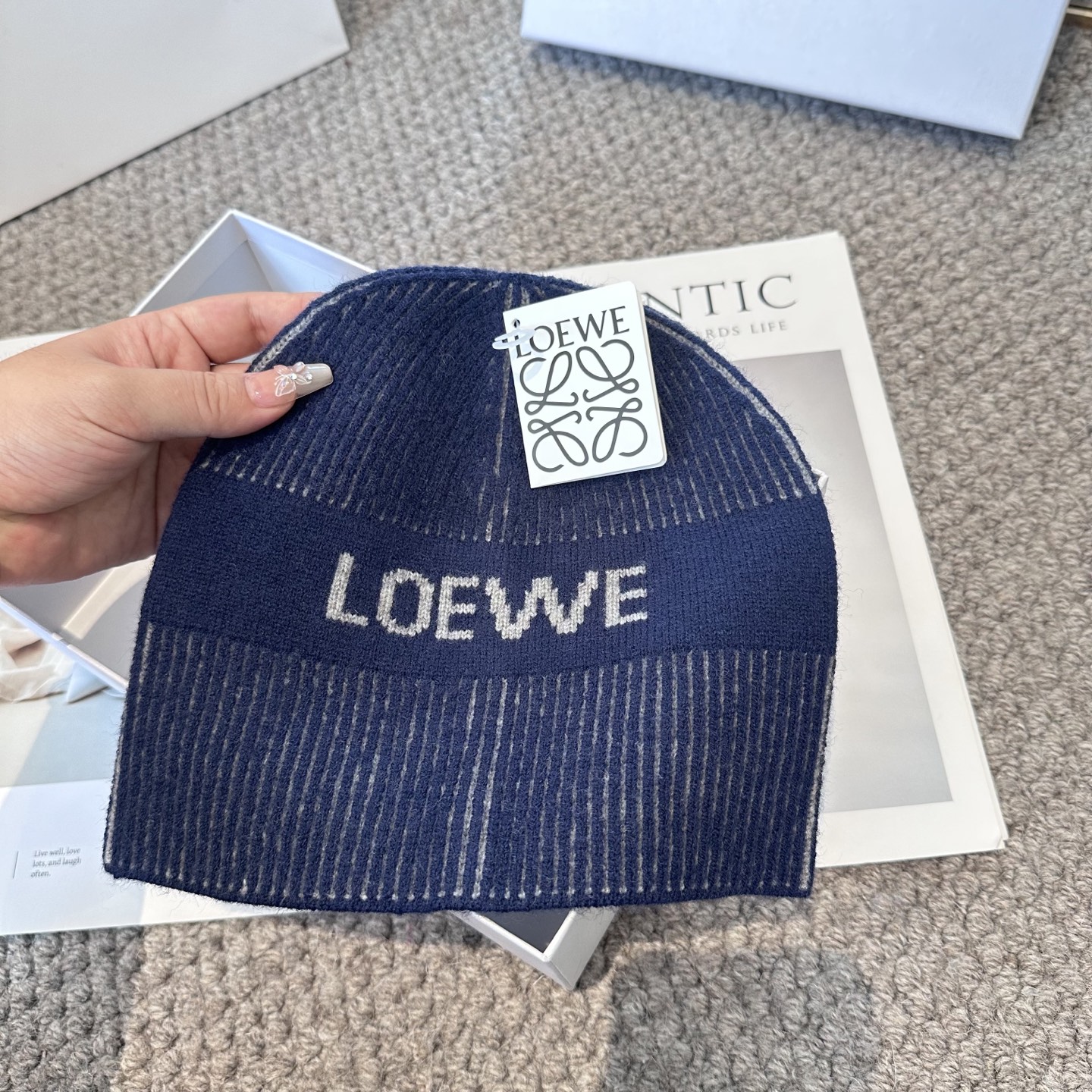 LOEWE罗意威秋冬新款毛线帽，时尚大牌 男女款通用款