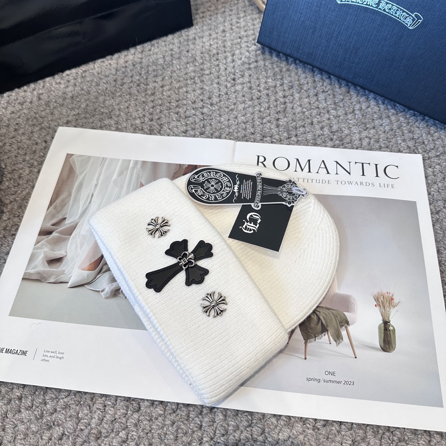 克罗心 秋冬款羊毛针织毛线帽这款必定是极简主义的最爱干净，利索，时尚百搭，绝对不挑脸型！属于时尚经典的万