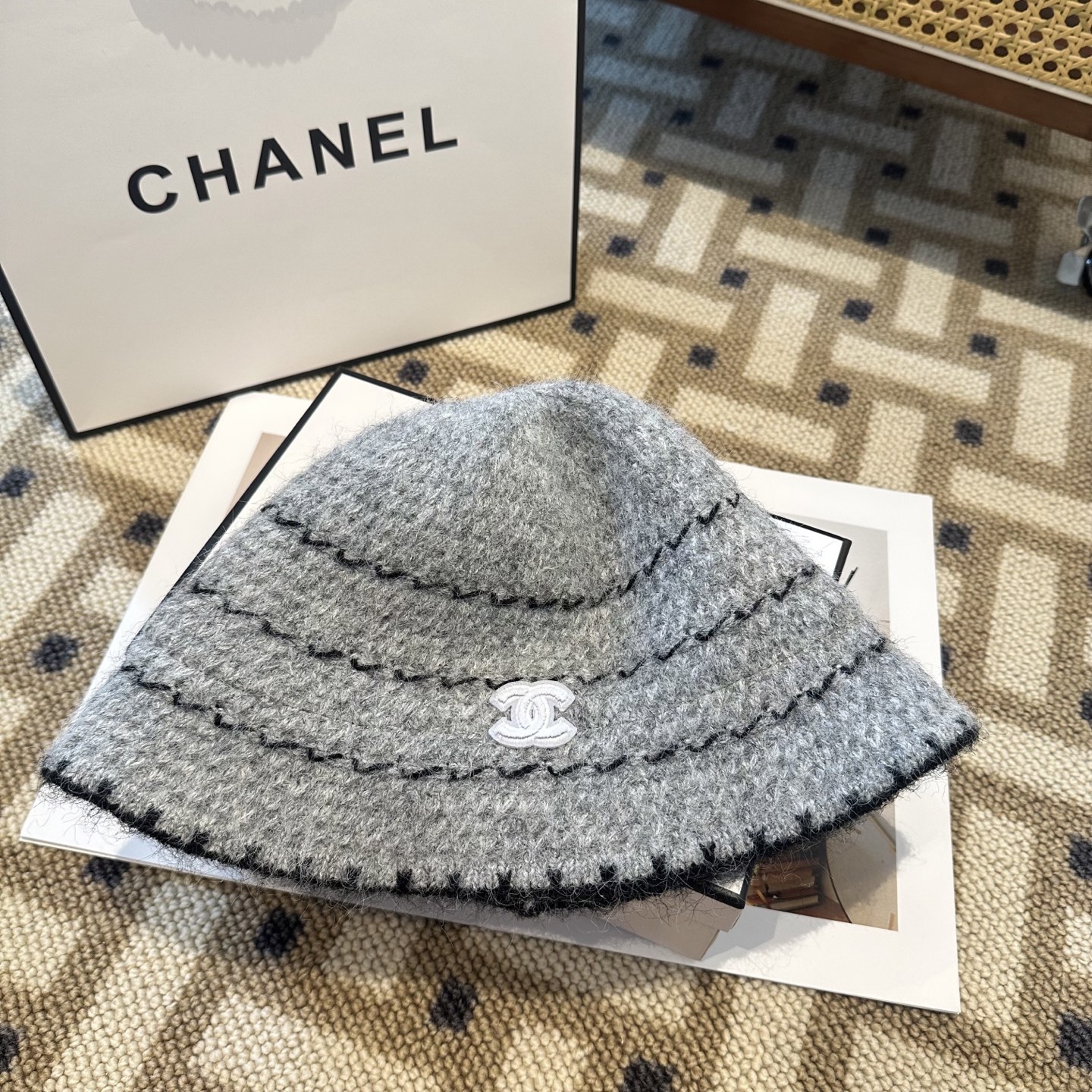 CHANEL香奈儿 新款 秋冬羊毛混纺针织水桶帽
