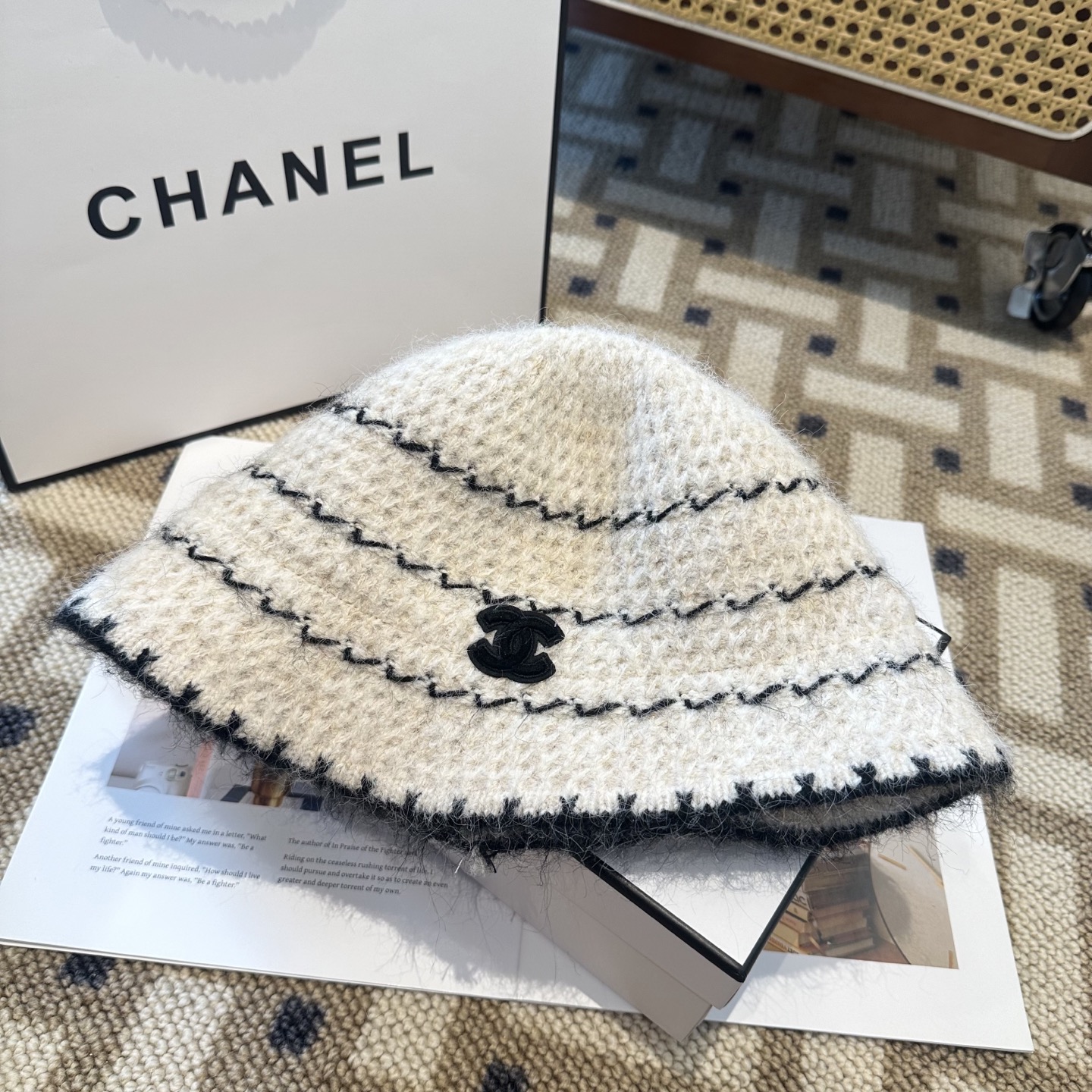 CHANEL香奈儿 新款 秋冬羊毛混纺针织水桶帽