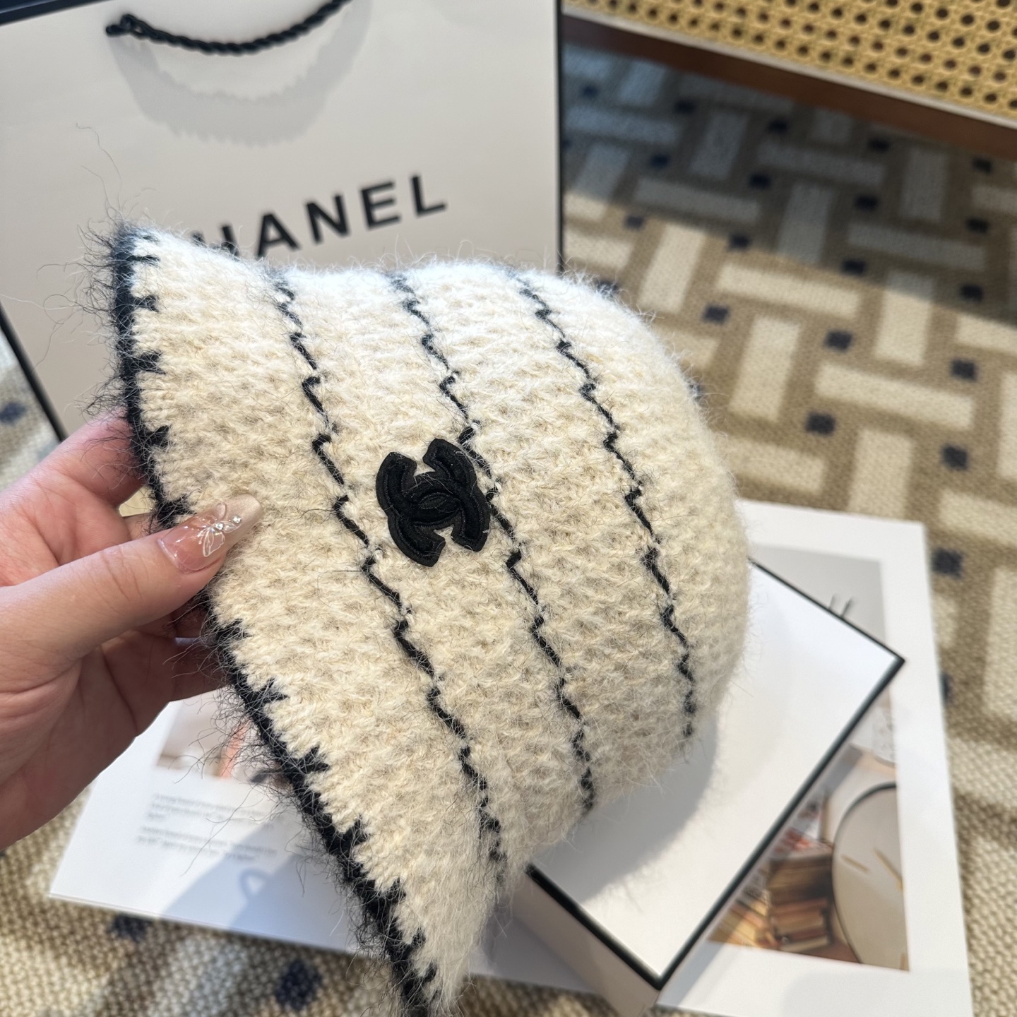 CHANEL香奈儿 新款 秋冬羊毛混纺针织水桶帽