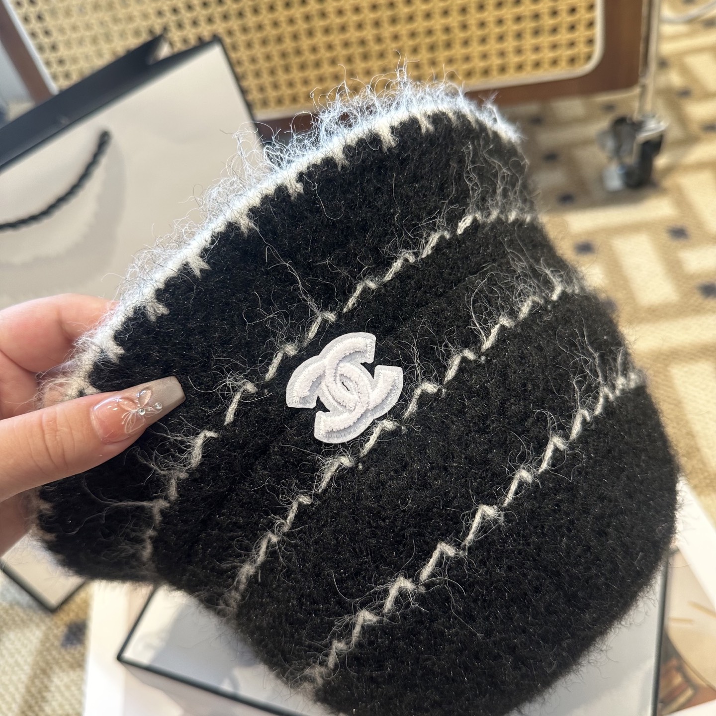 CHANEL香奈儿 新款 秋冬羊毛混纺针织水桶帽