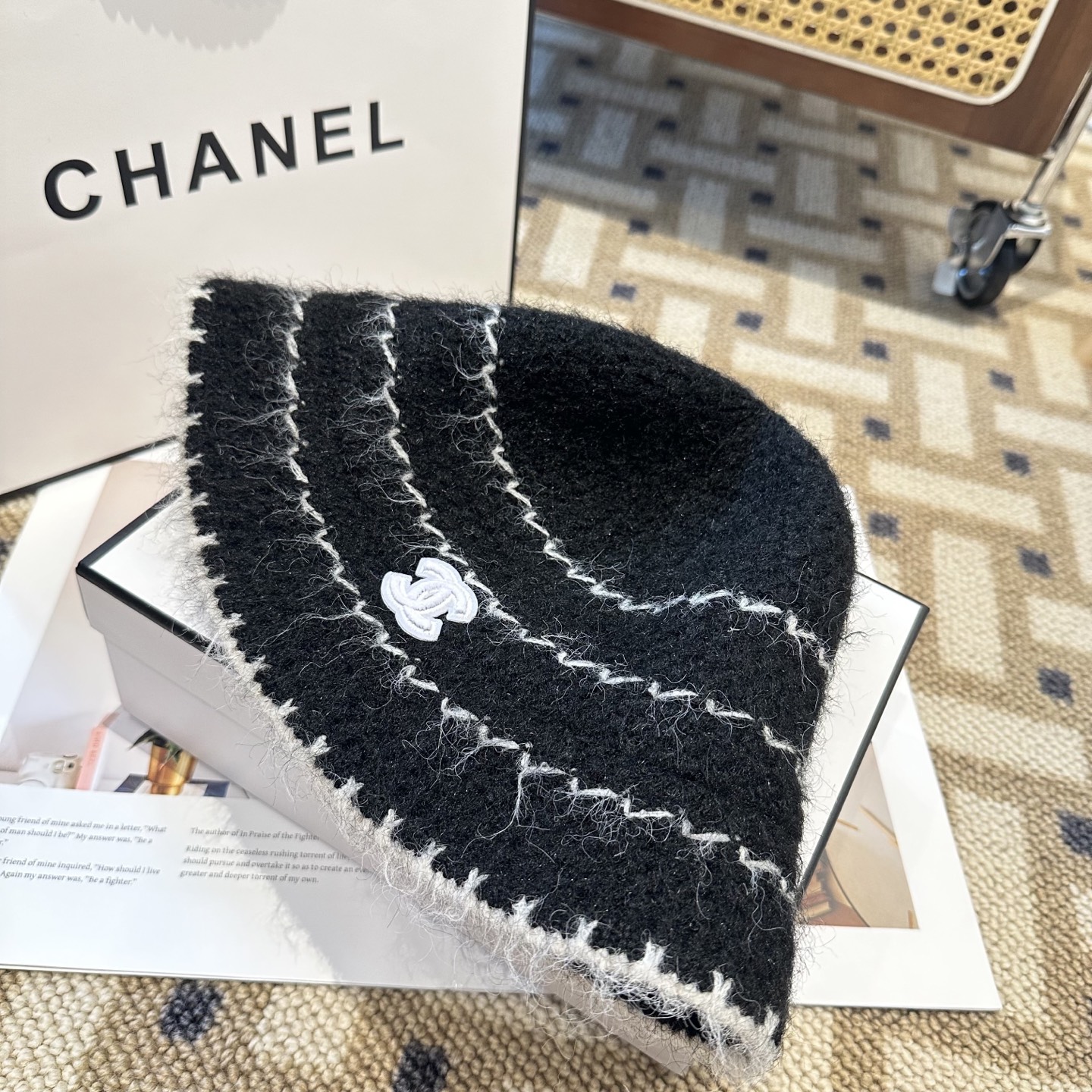 CHANEL香奈儿 新款 秋冬羊毛混纺针织水桶帽
