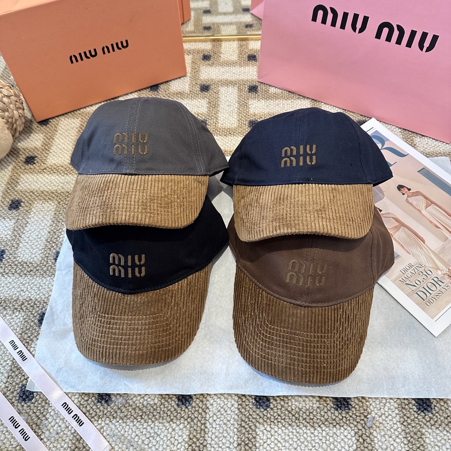 谬谬miumiu 原单 新款棒球帽，正品开模订制，原版做工细致质量超赞！