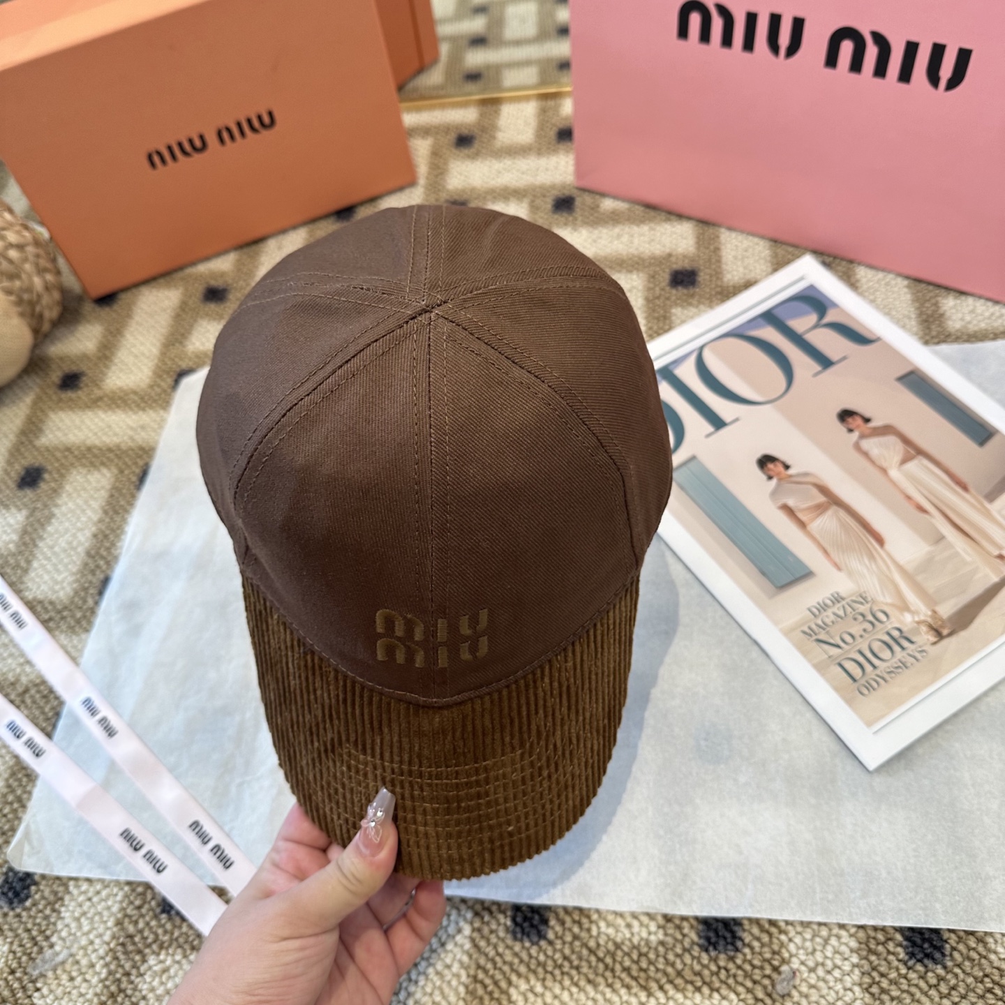 谬谬miumiu 原单 新款棒球帽，正品开模订制，原版做工细致质量超赞！