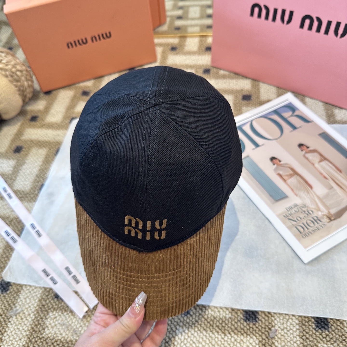 谬谬miumiu 原单 新款棒球帽，正品开模订制，原版做工细致质量超赞！