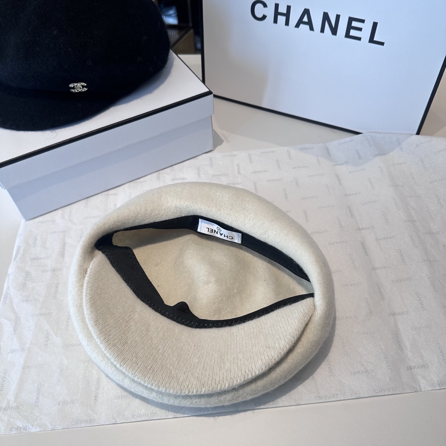 CHANEL 香奈儿 新款羊毛呢贝雷帽