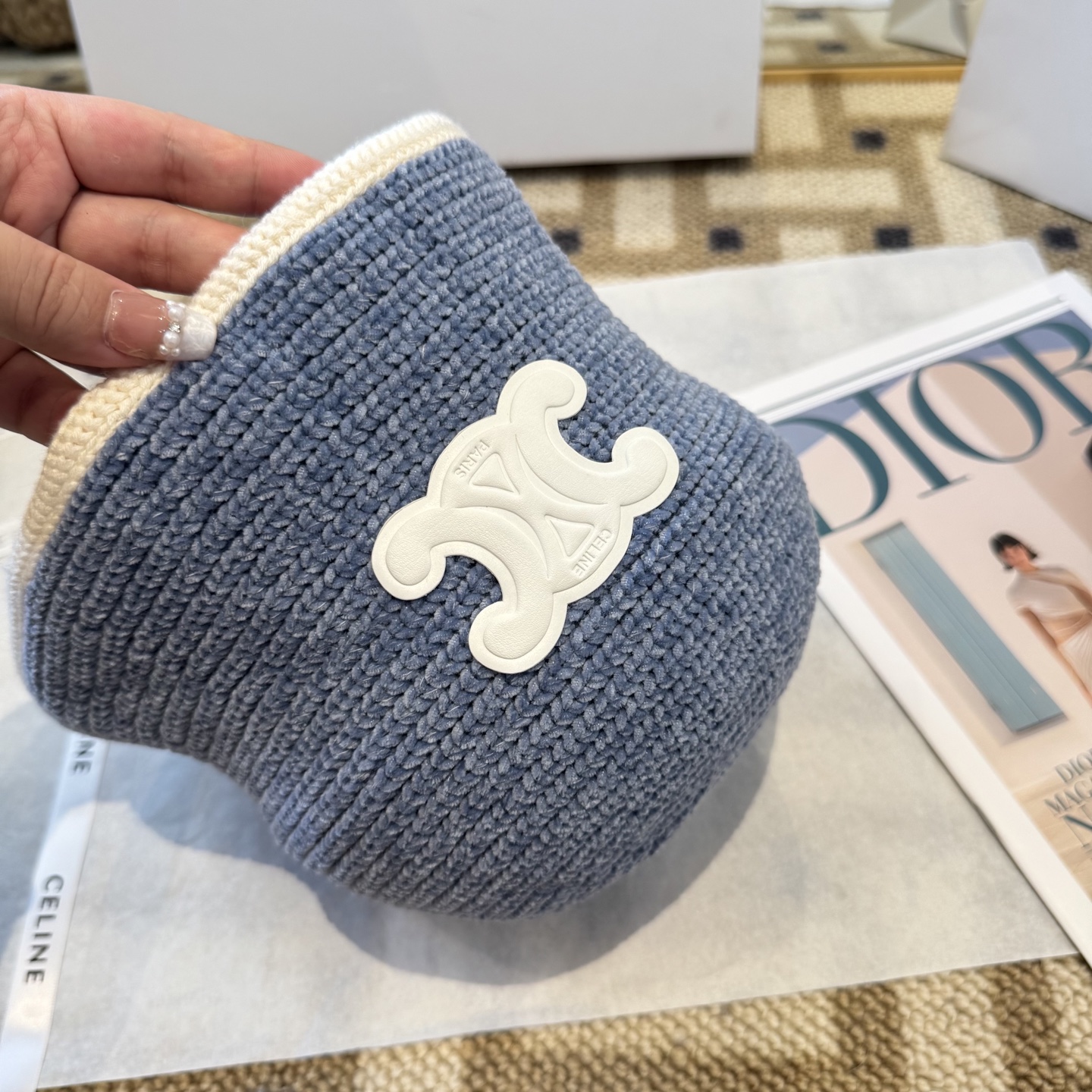 赛琳～简约新款针织盆帽秋冬必入，很百搭～